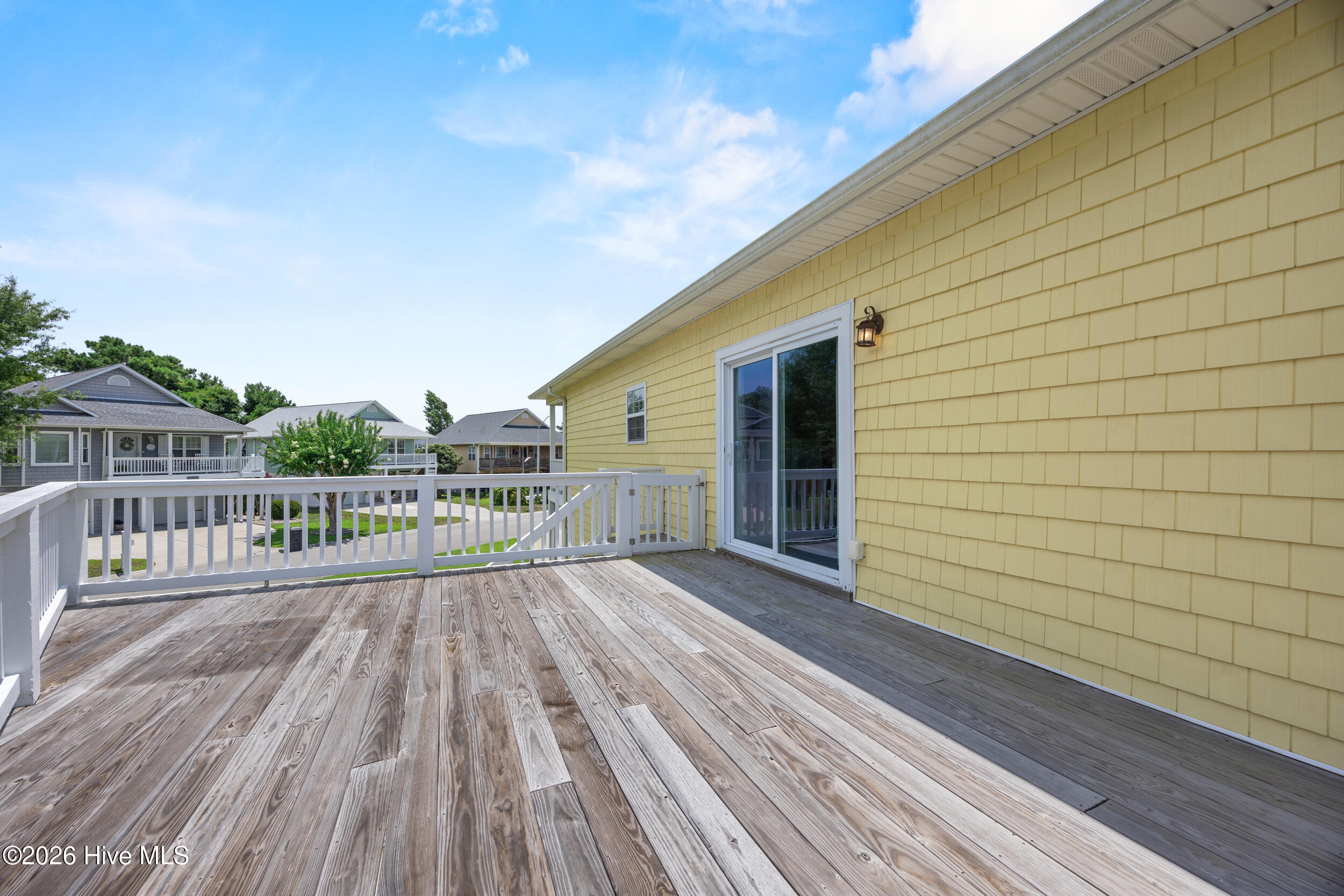 main property photo 45