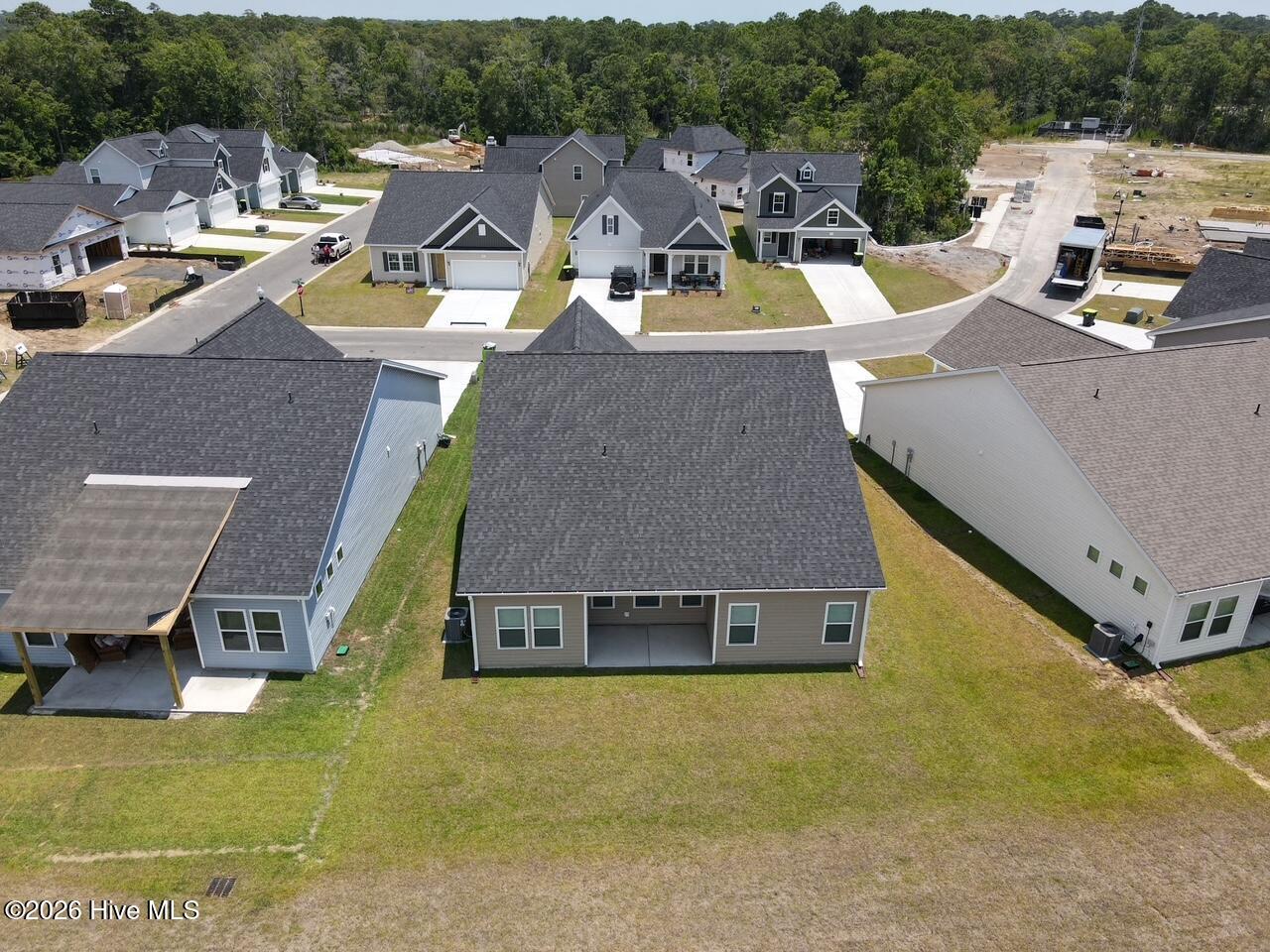 main property photo 14