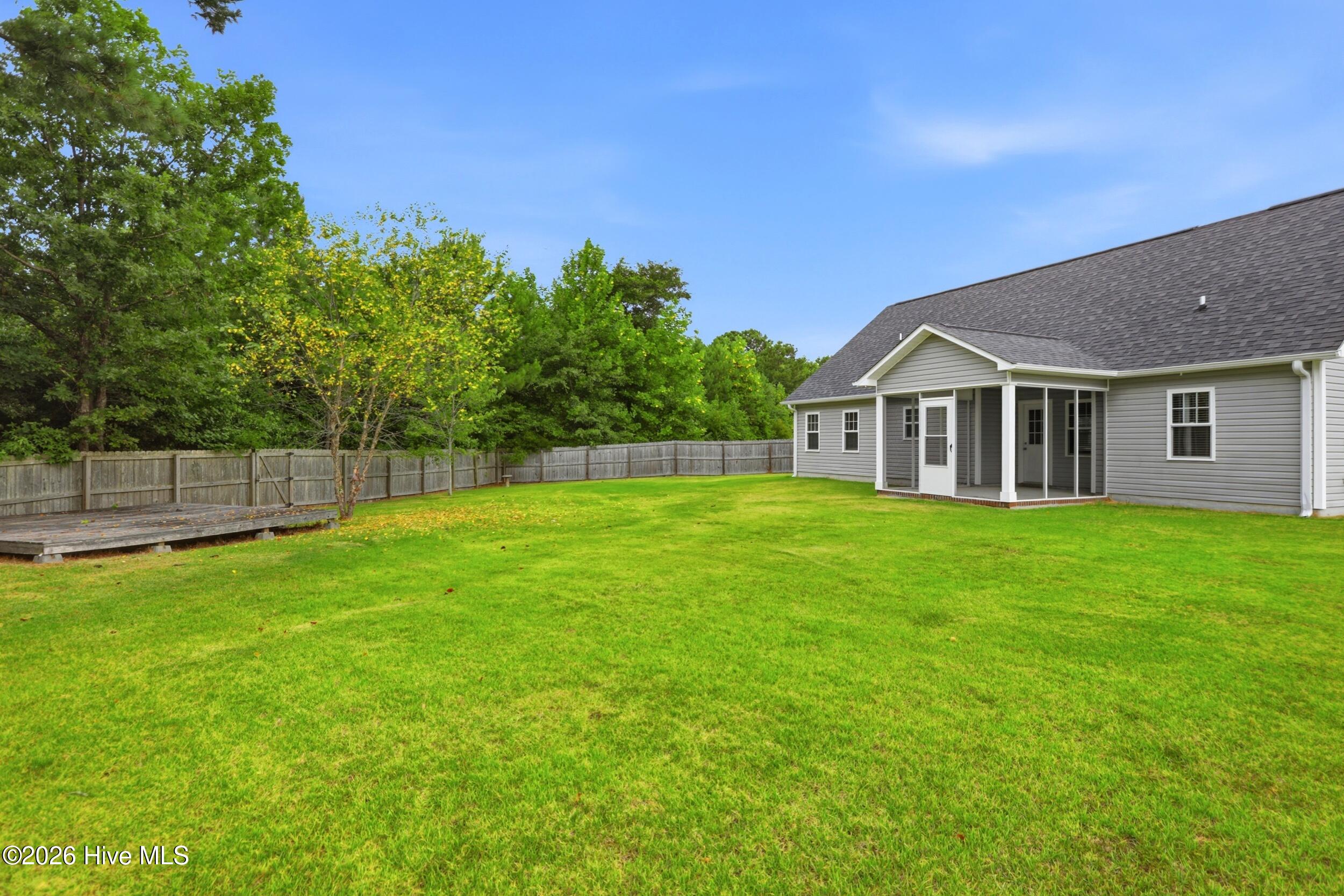 main property photo 32