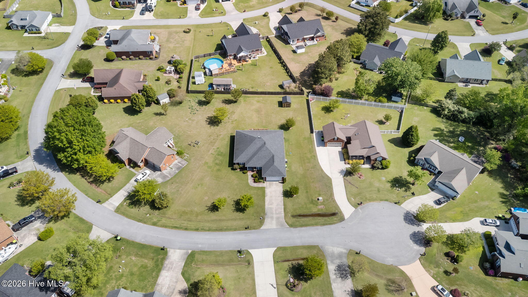 main property photo 46