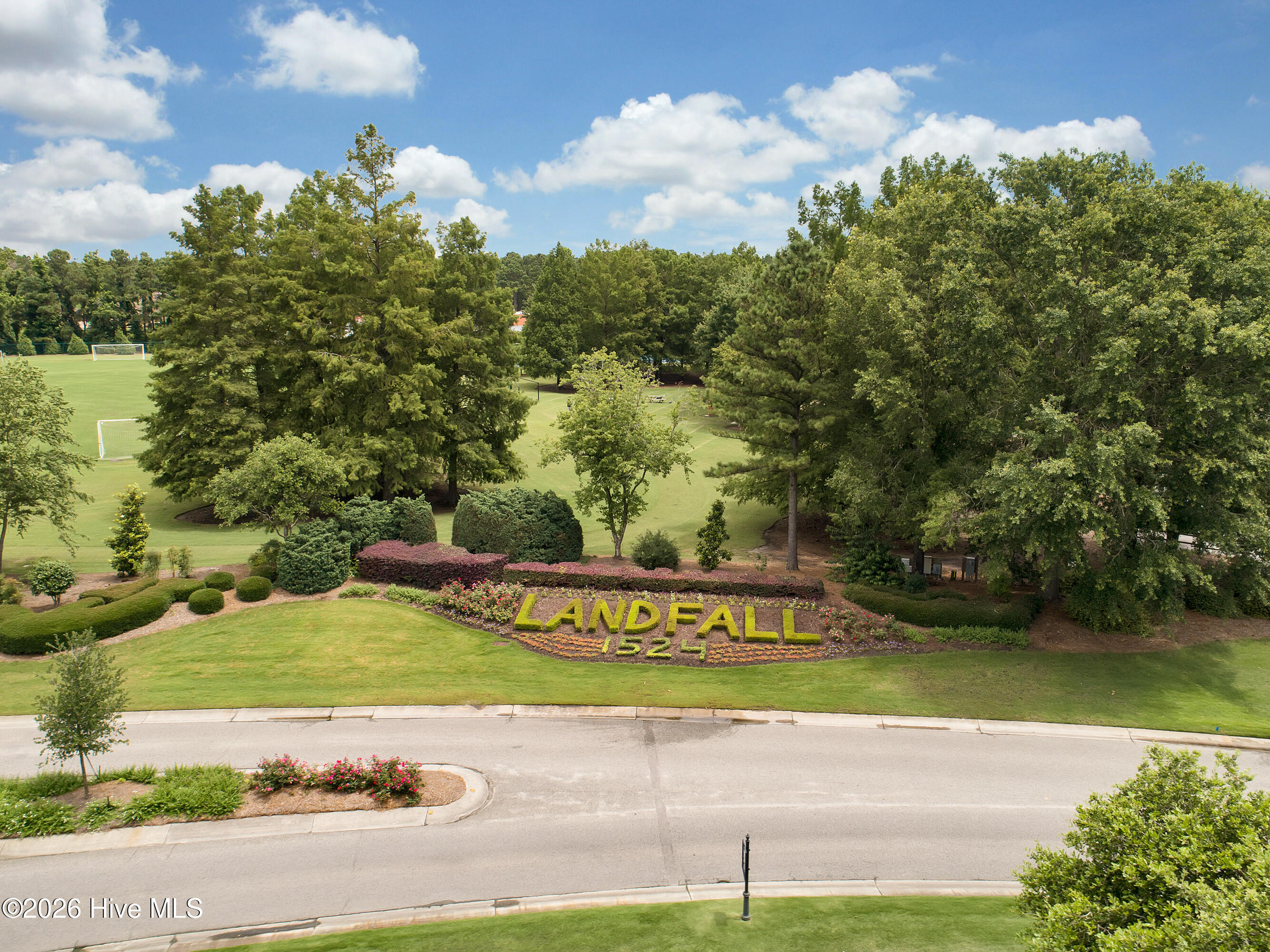 main property photo 81