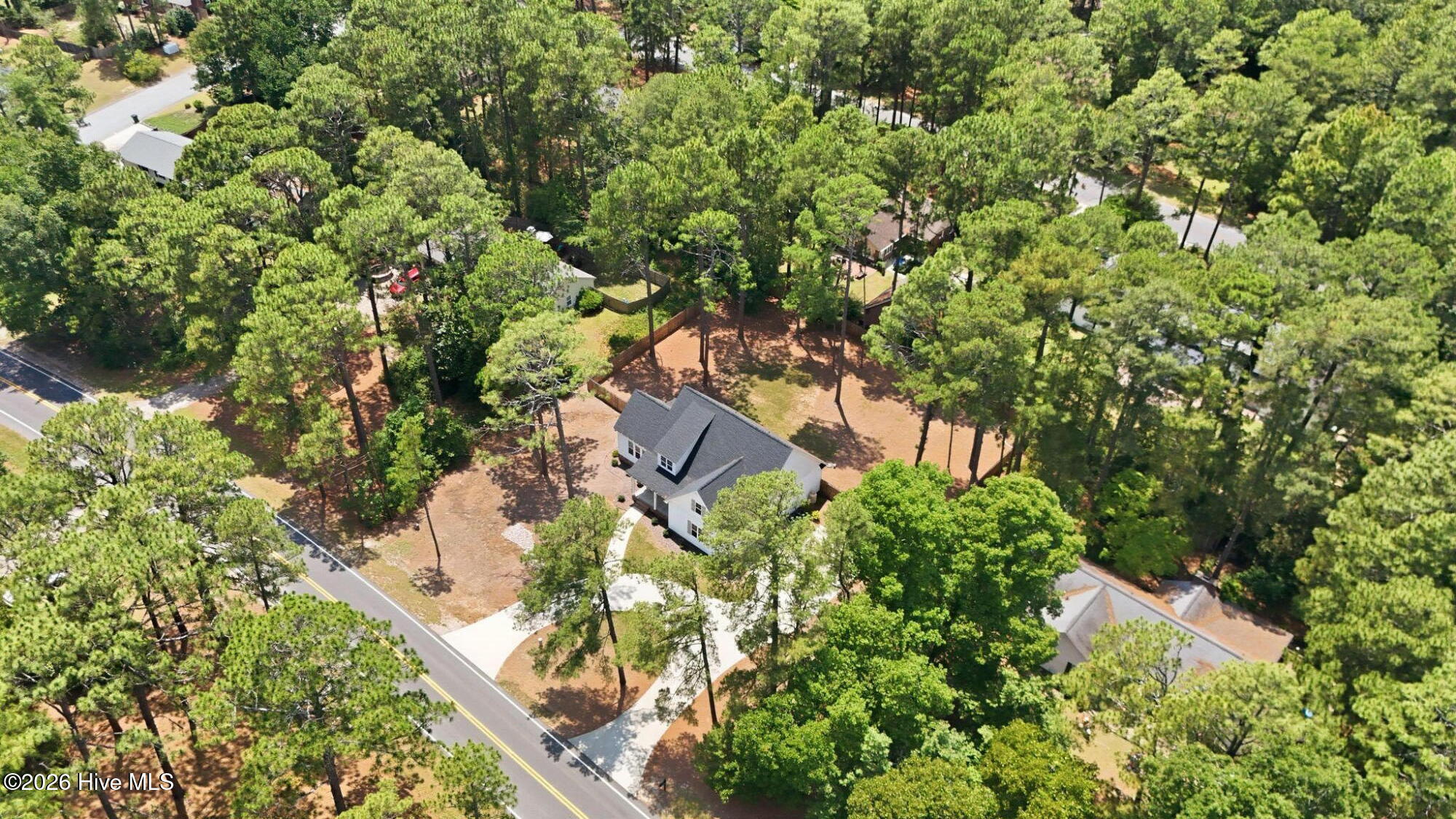 main property photo 45