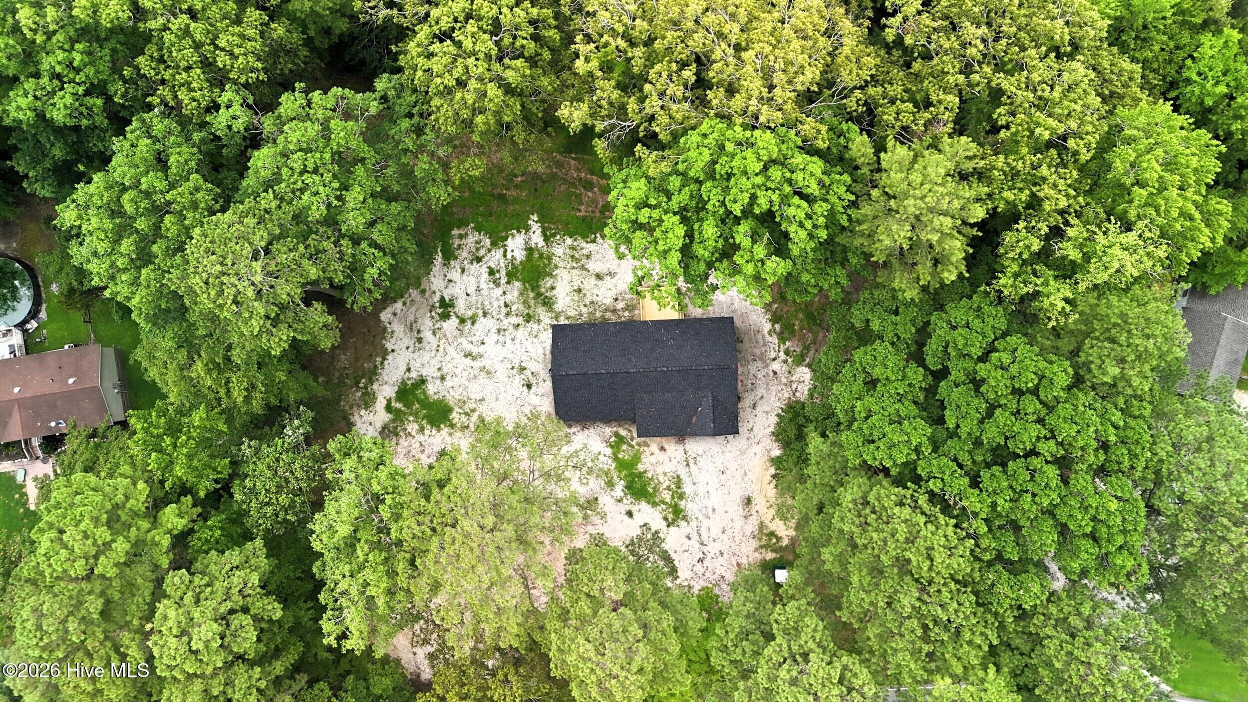 main property photo 29