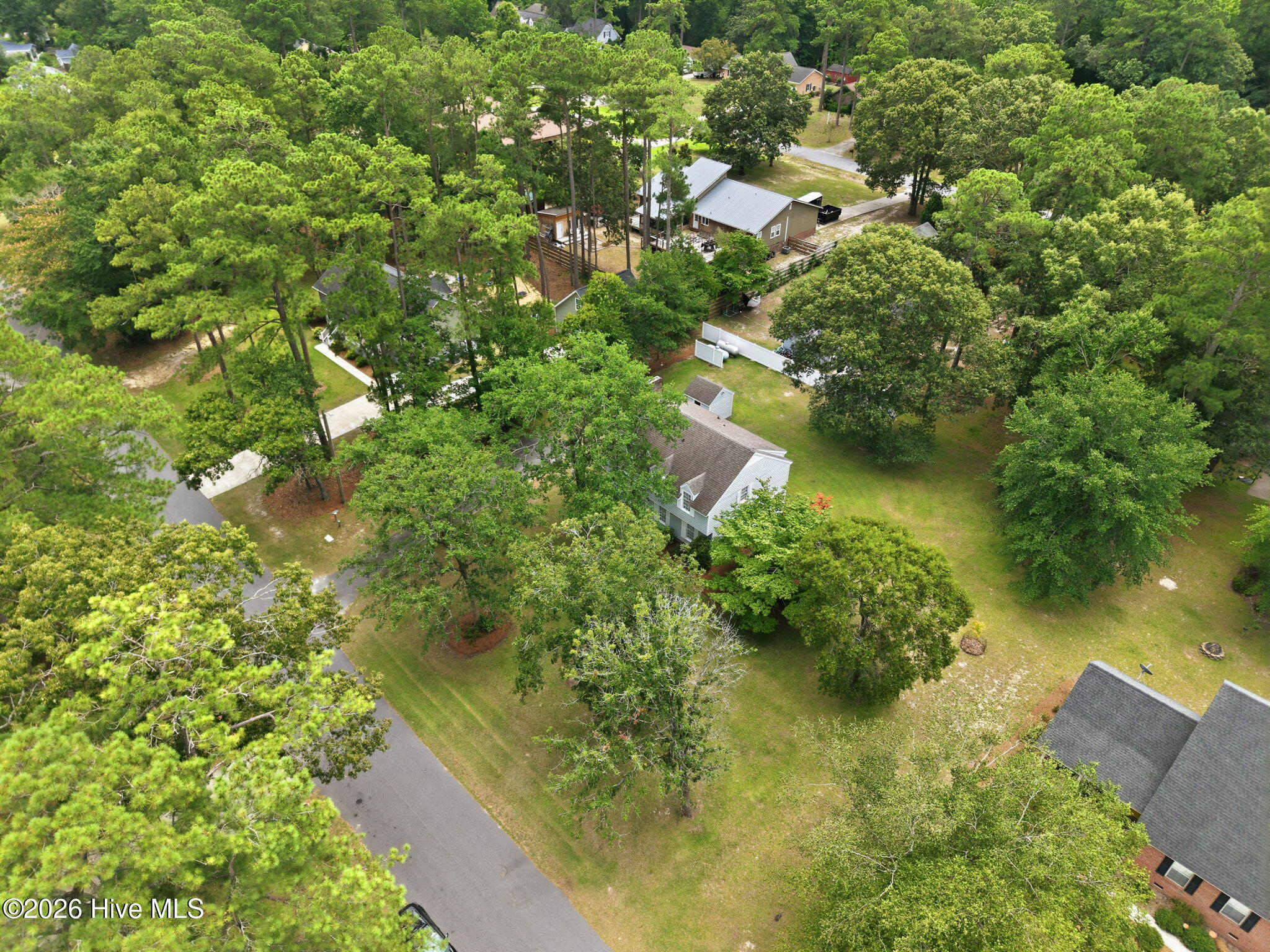 main property photo 45