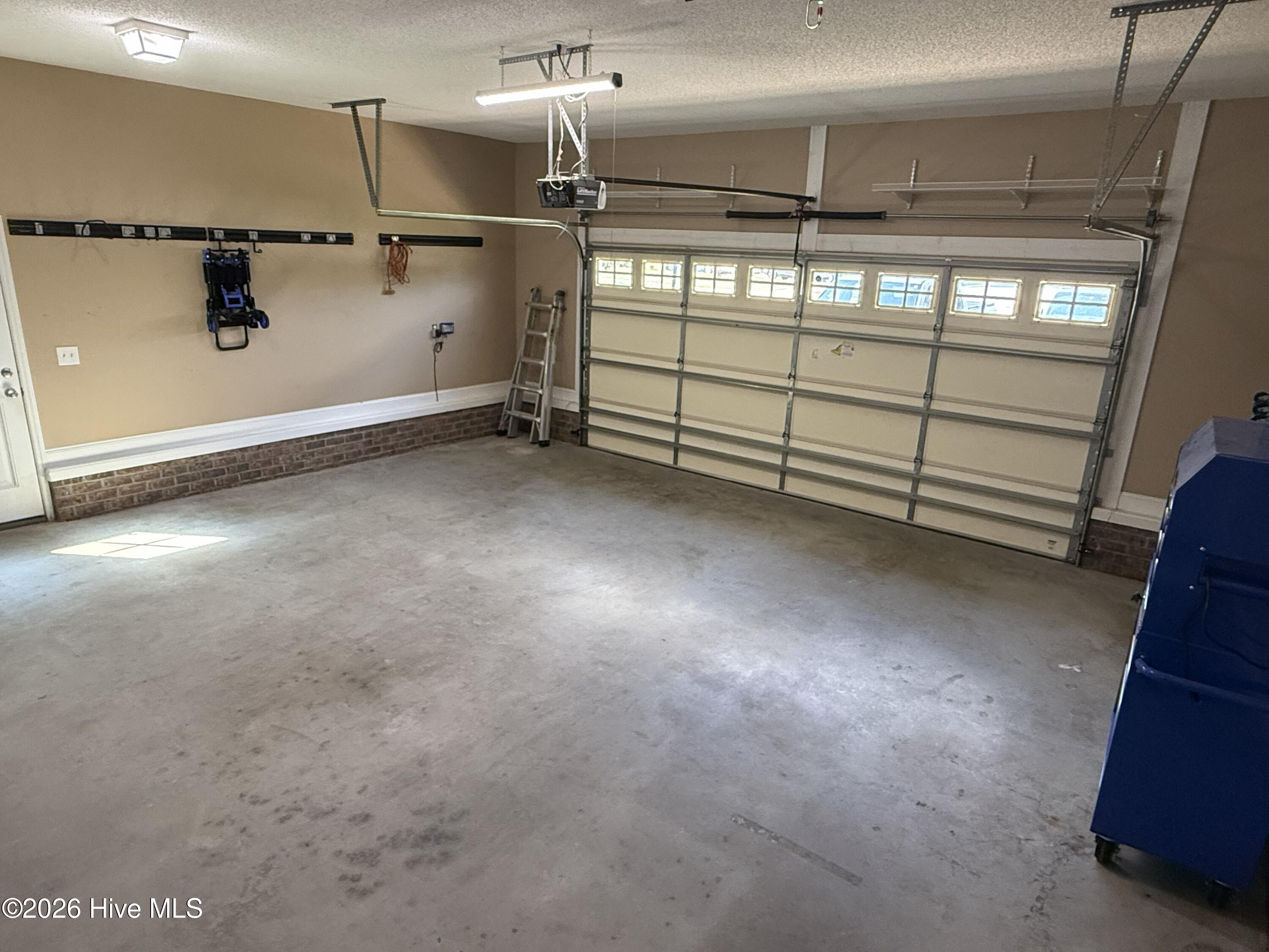 main property photo 48