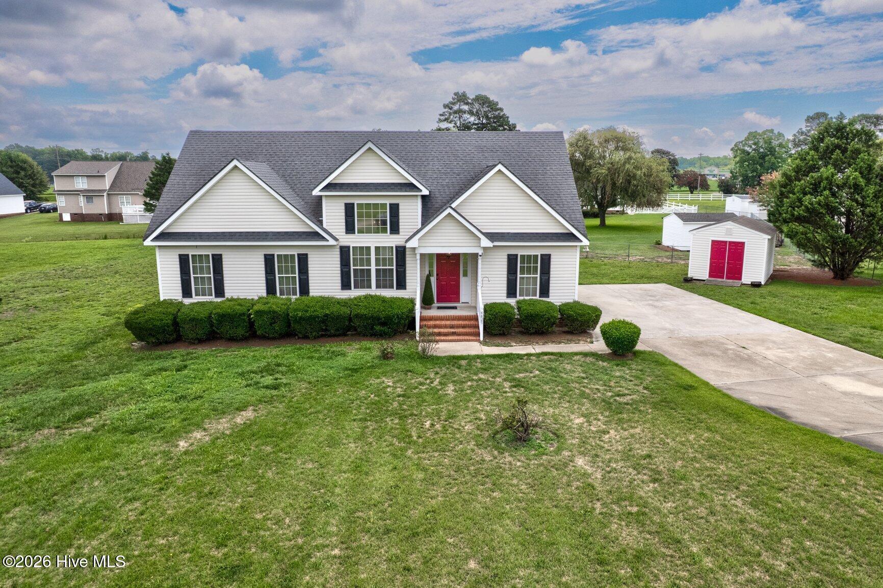 main property photo 30