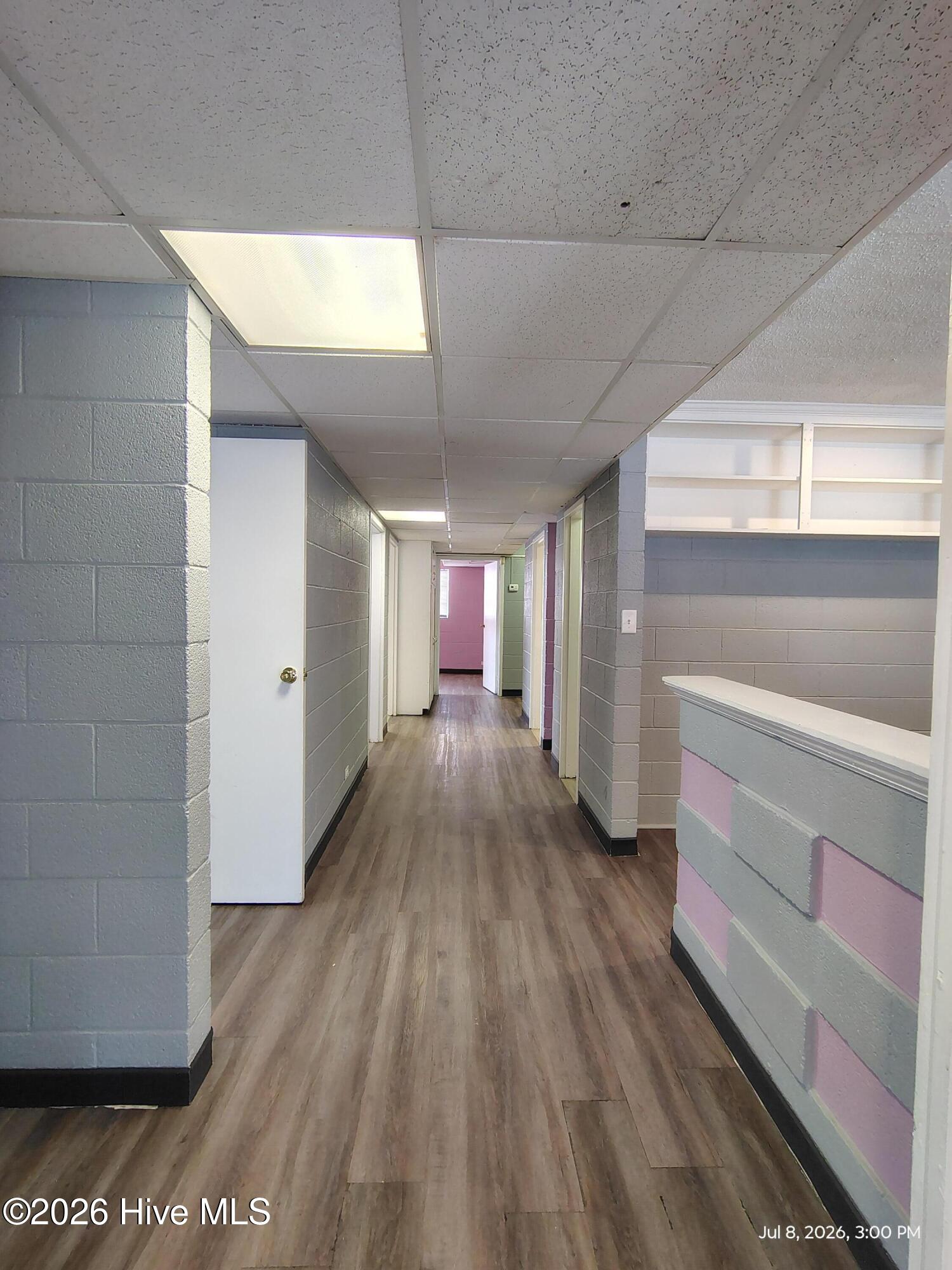 main property photo 7