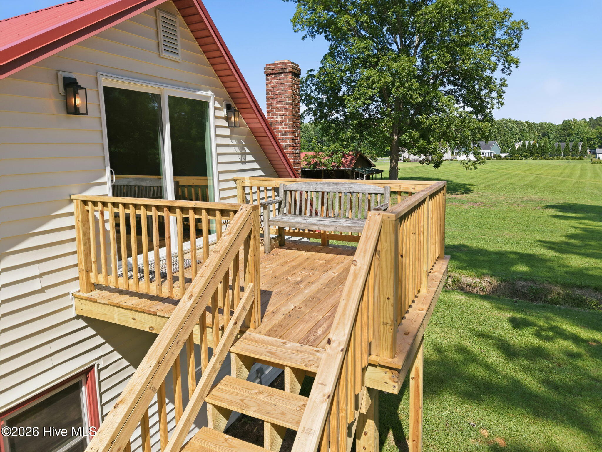 main property photo 49