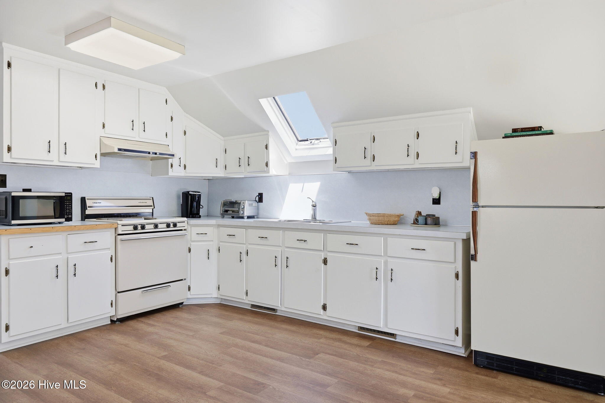 main property photo 52