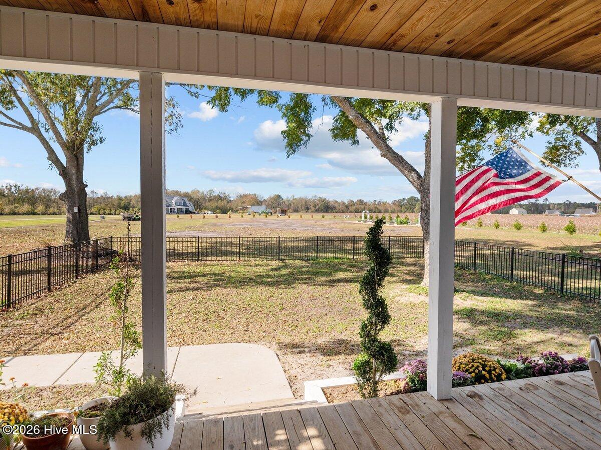 main property photo 39