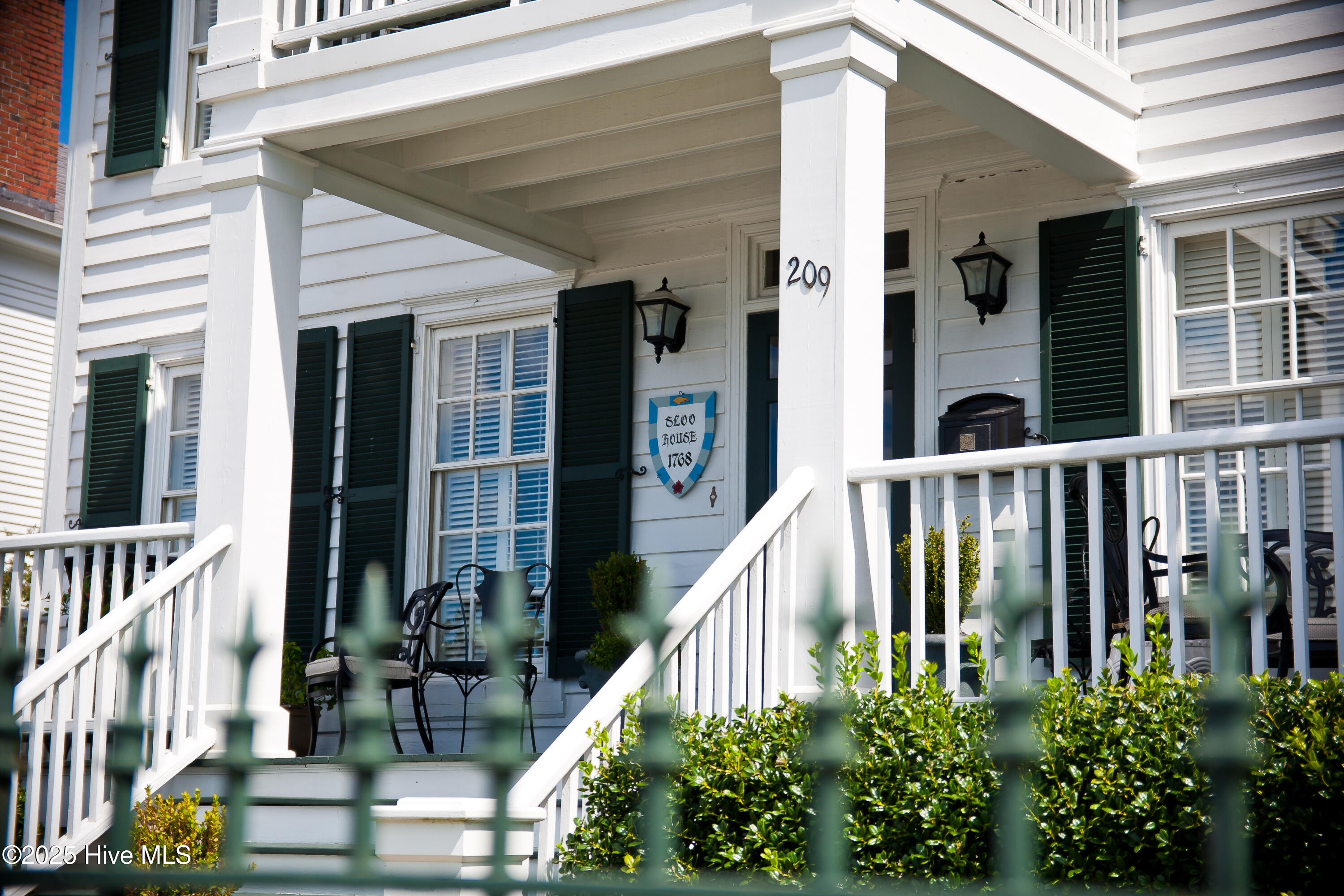 main property photo 43