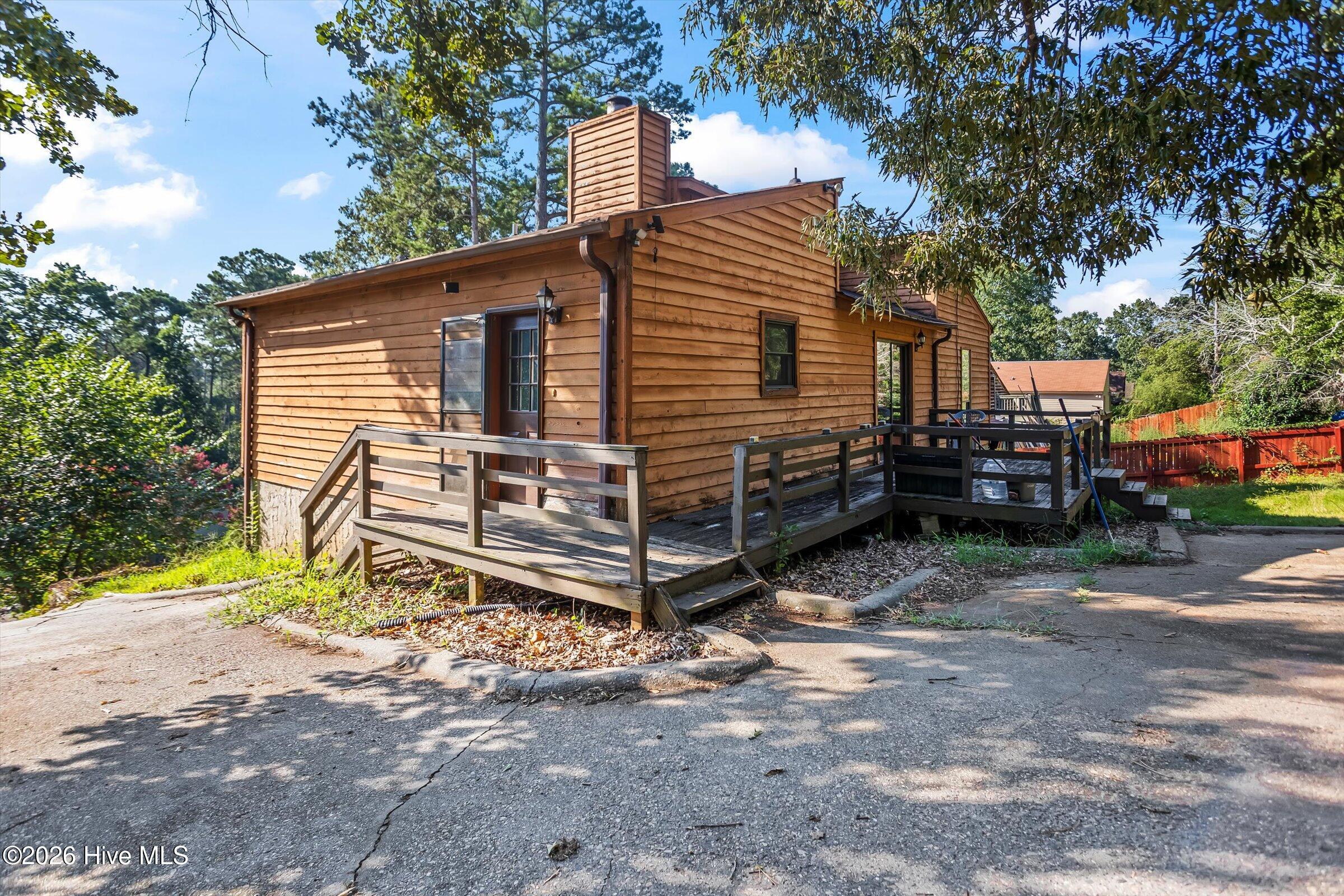 main property photo 22