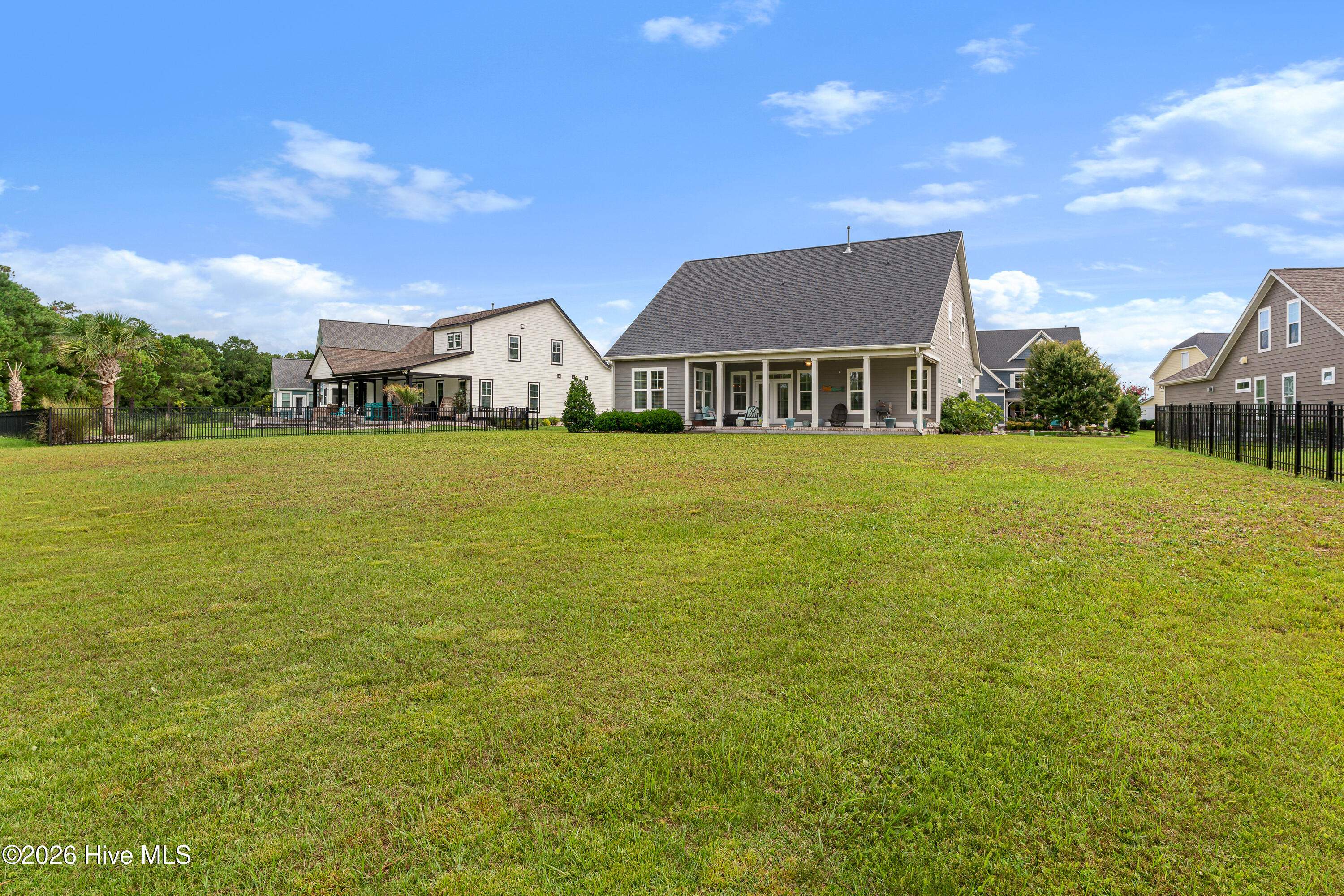 main property photo 38
