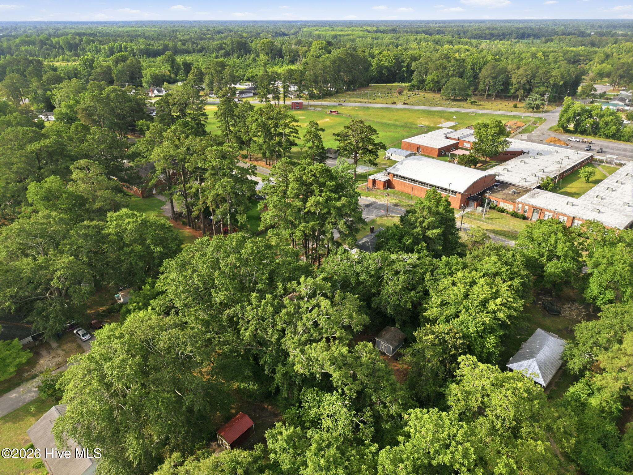 main property photo 10