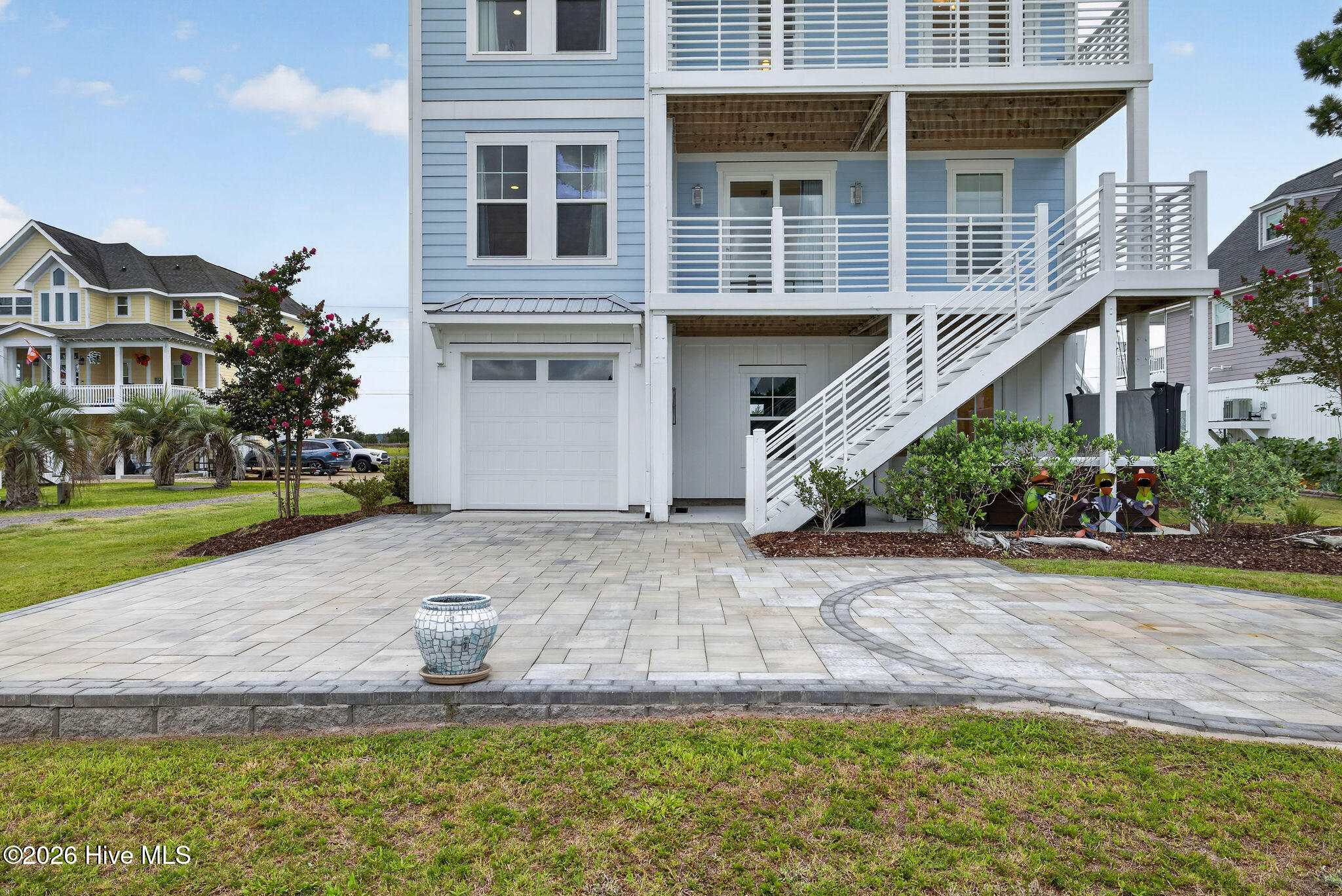 main property photo 59