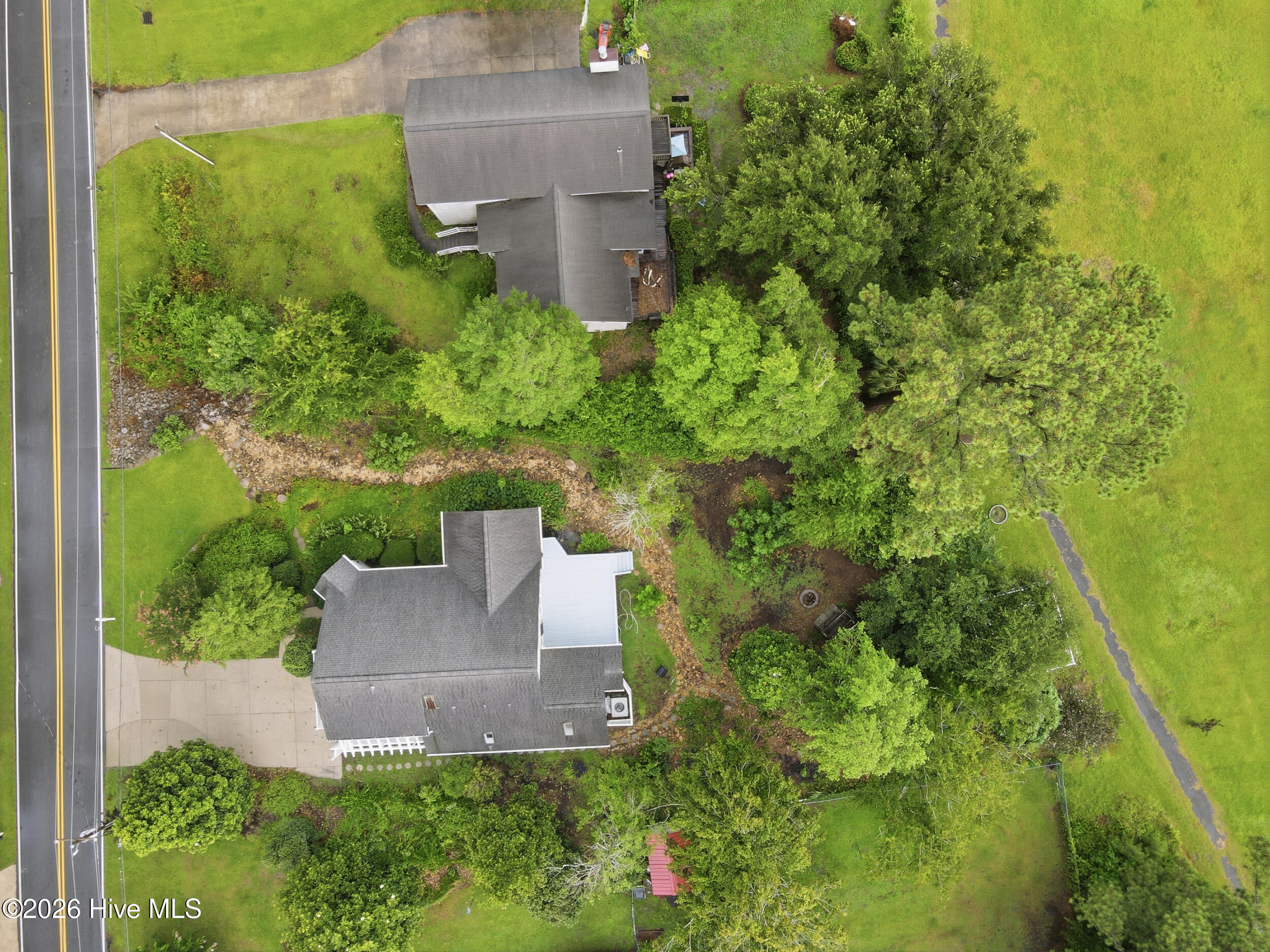 main property photo 48