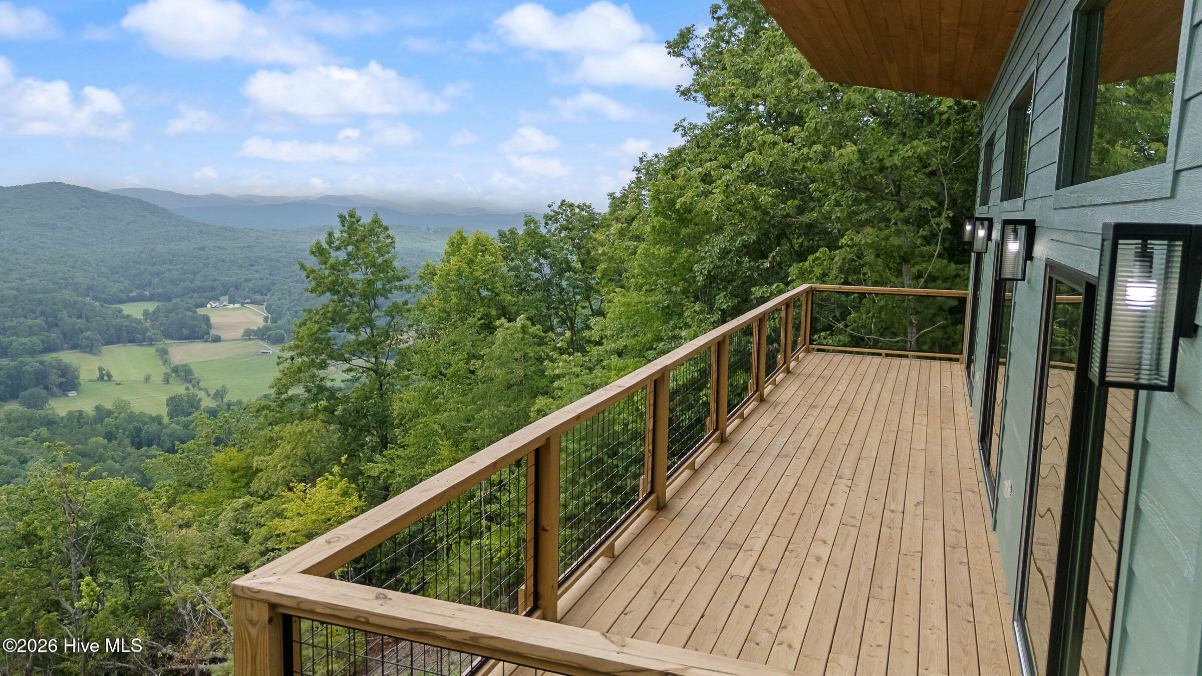 main property photo 43