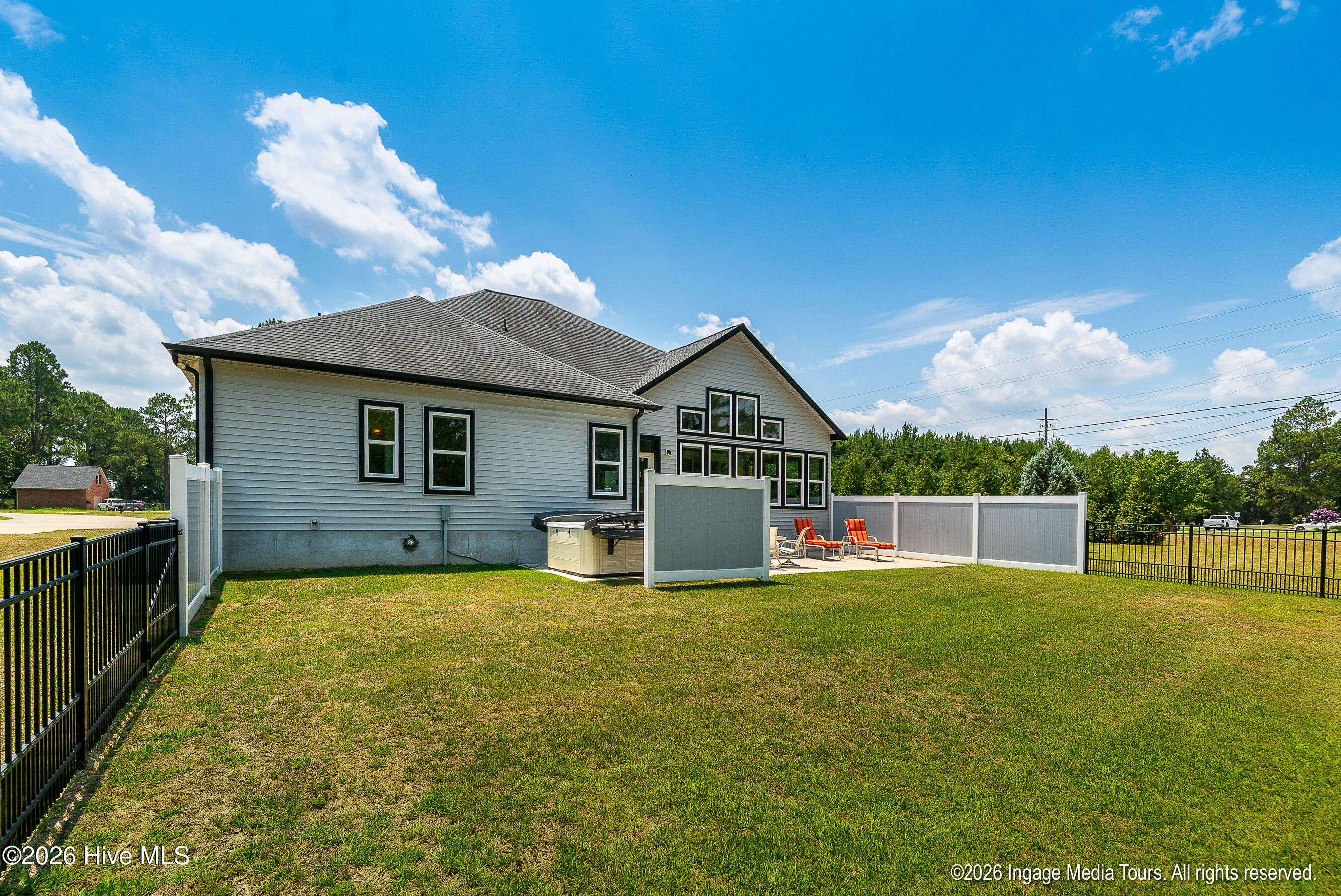 main property photo 68