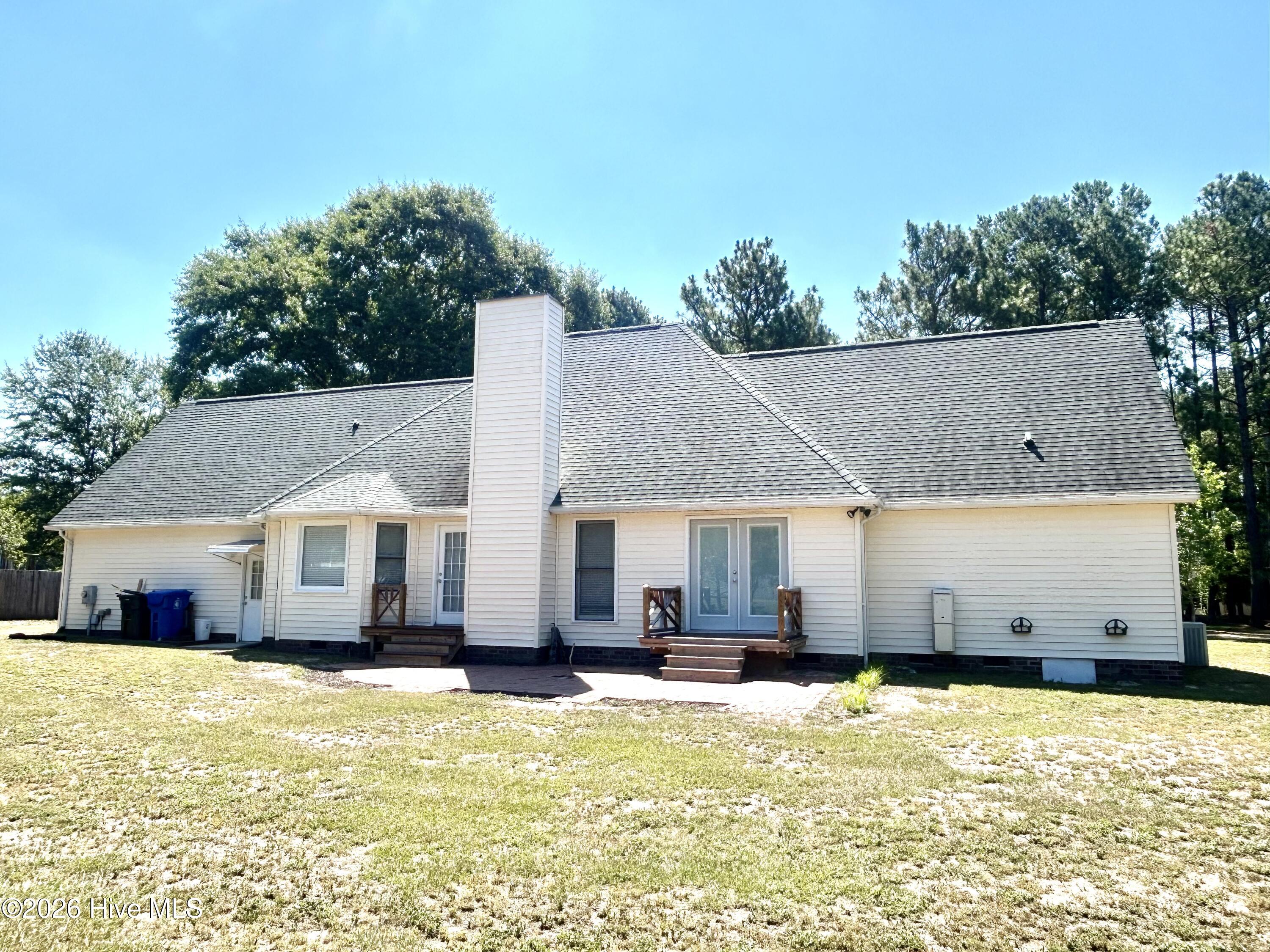 main property photo 41