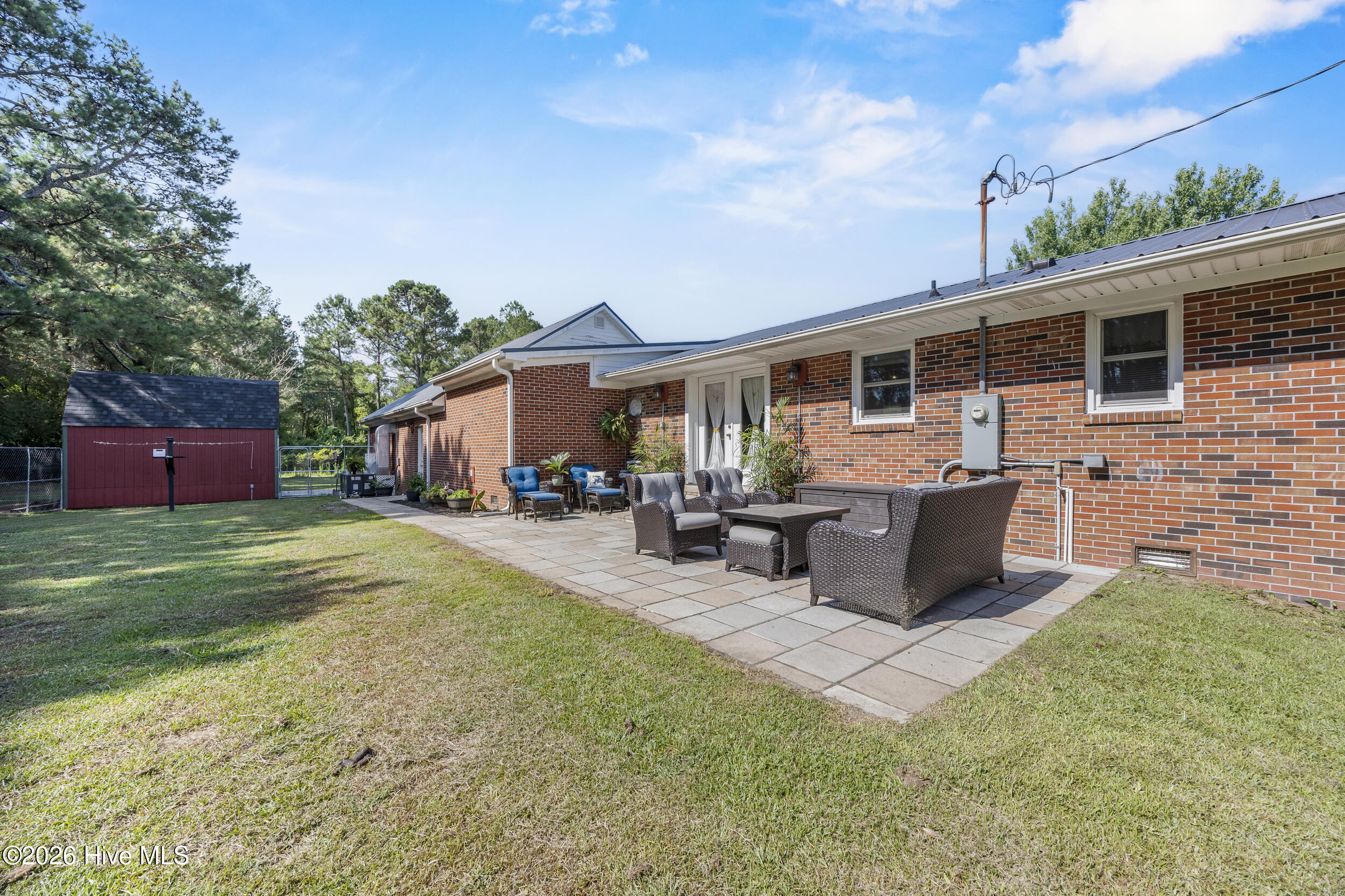 main property photo 24