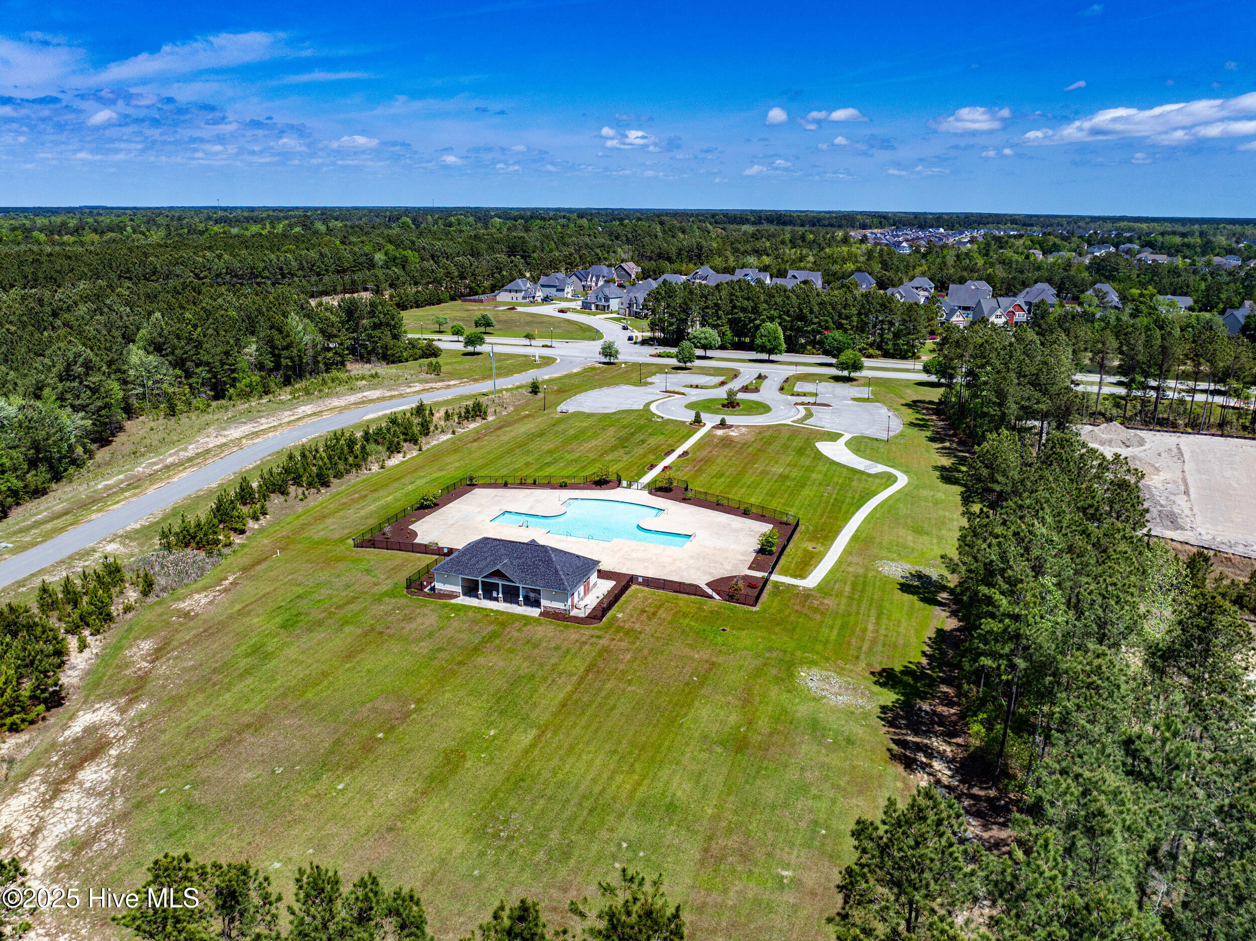 main property photo 48