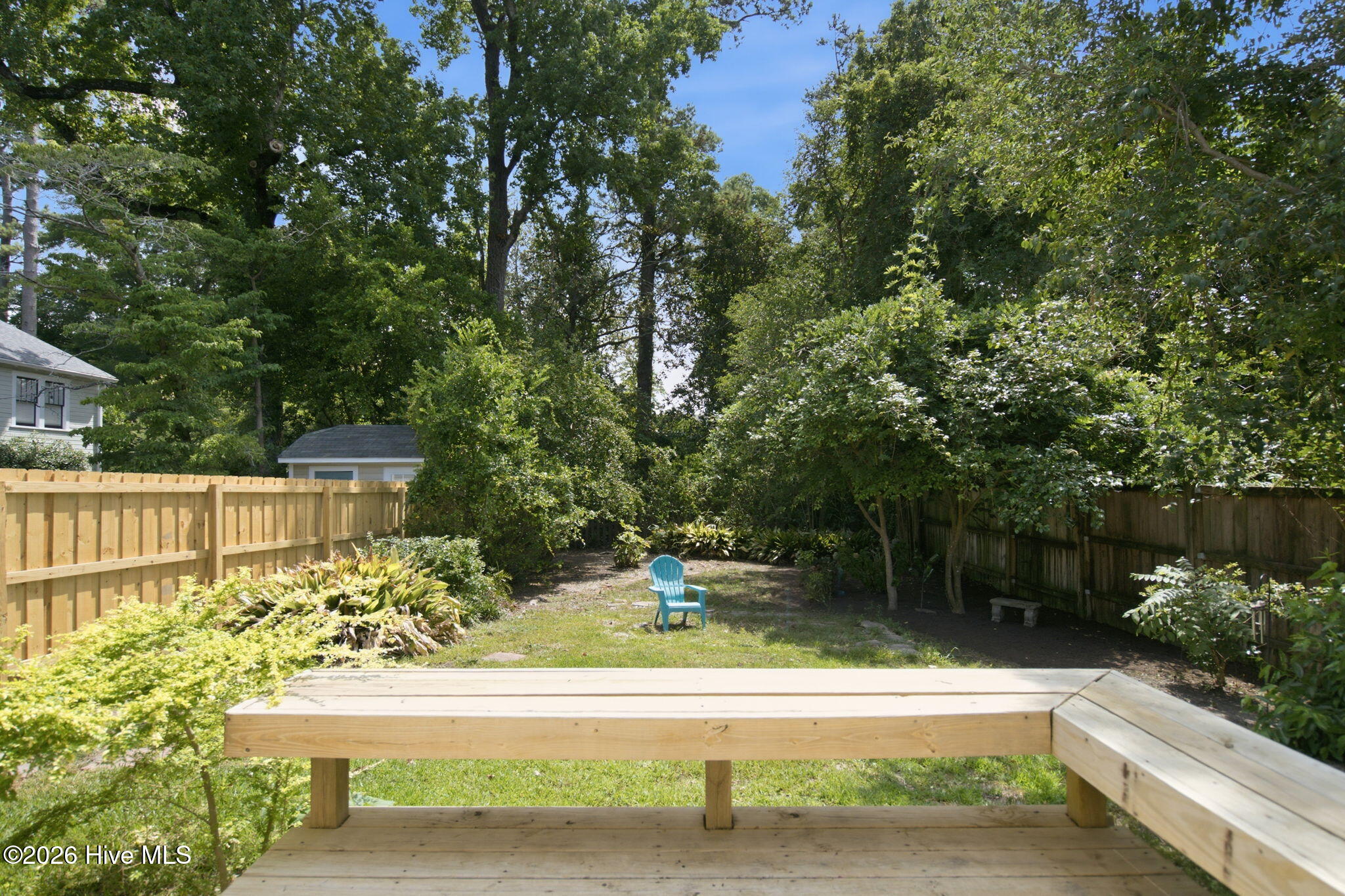 main property photo 34