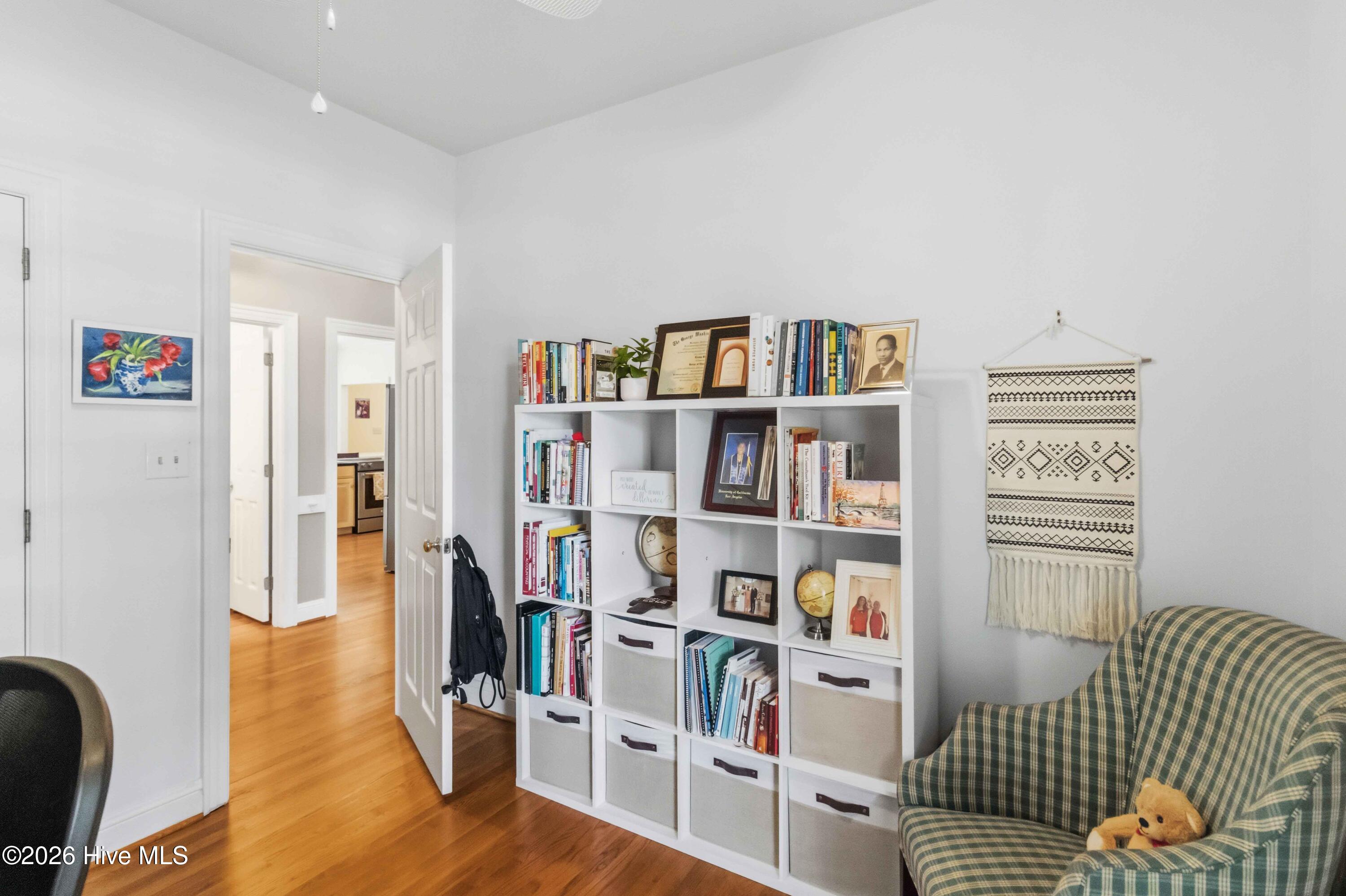 main property photo 22