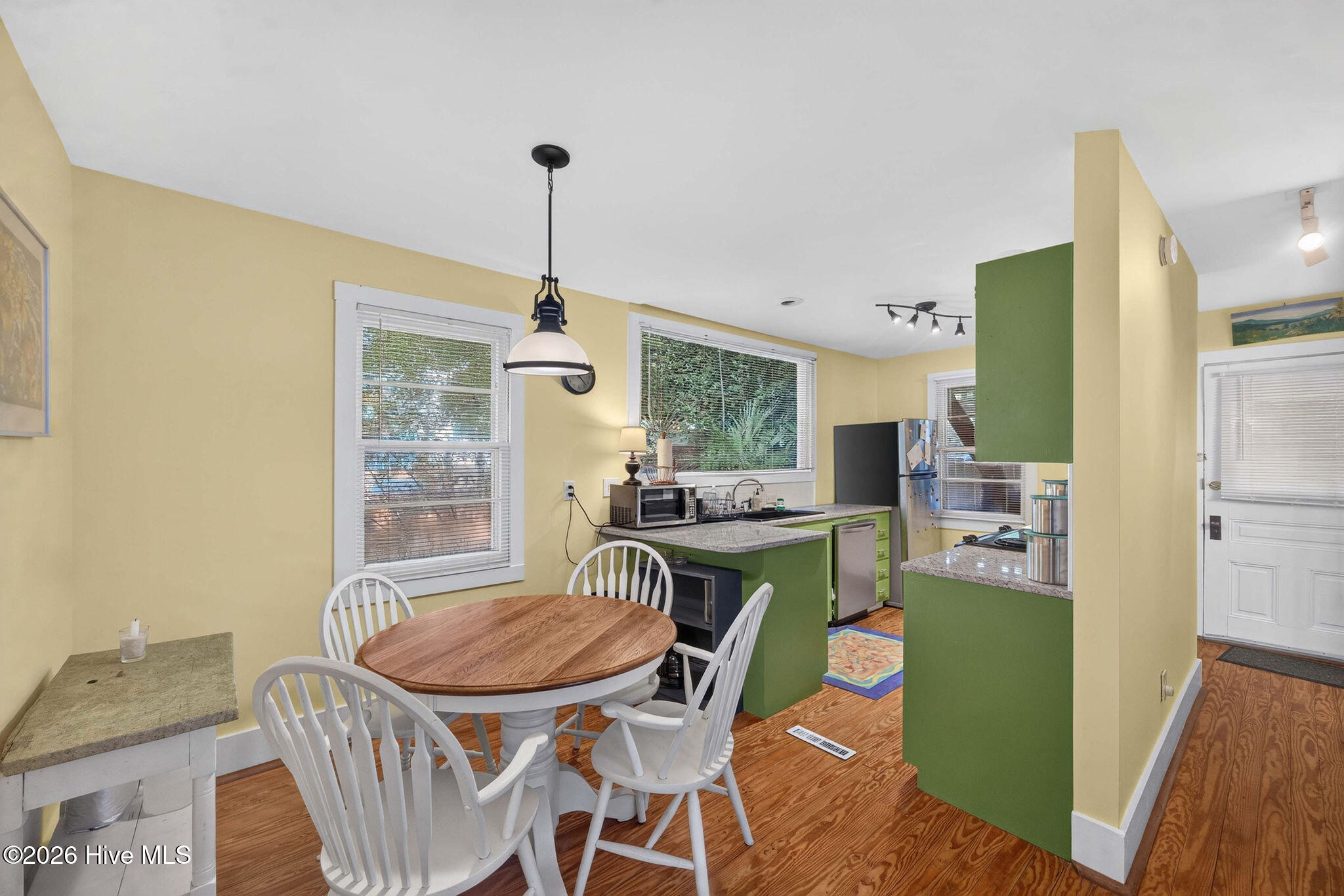 main property photo 44