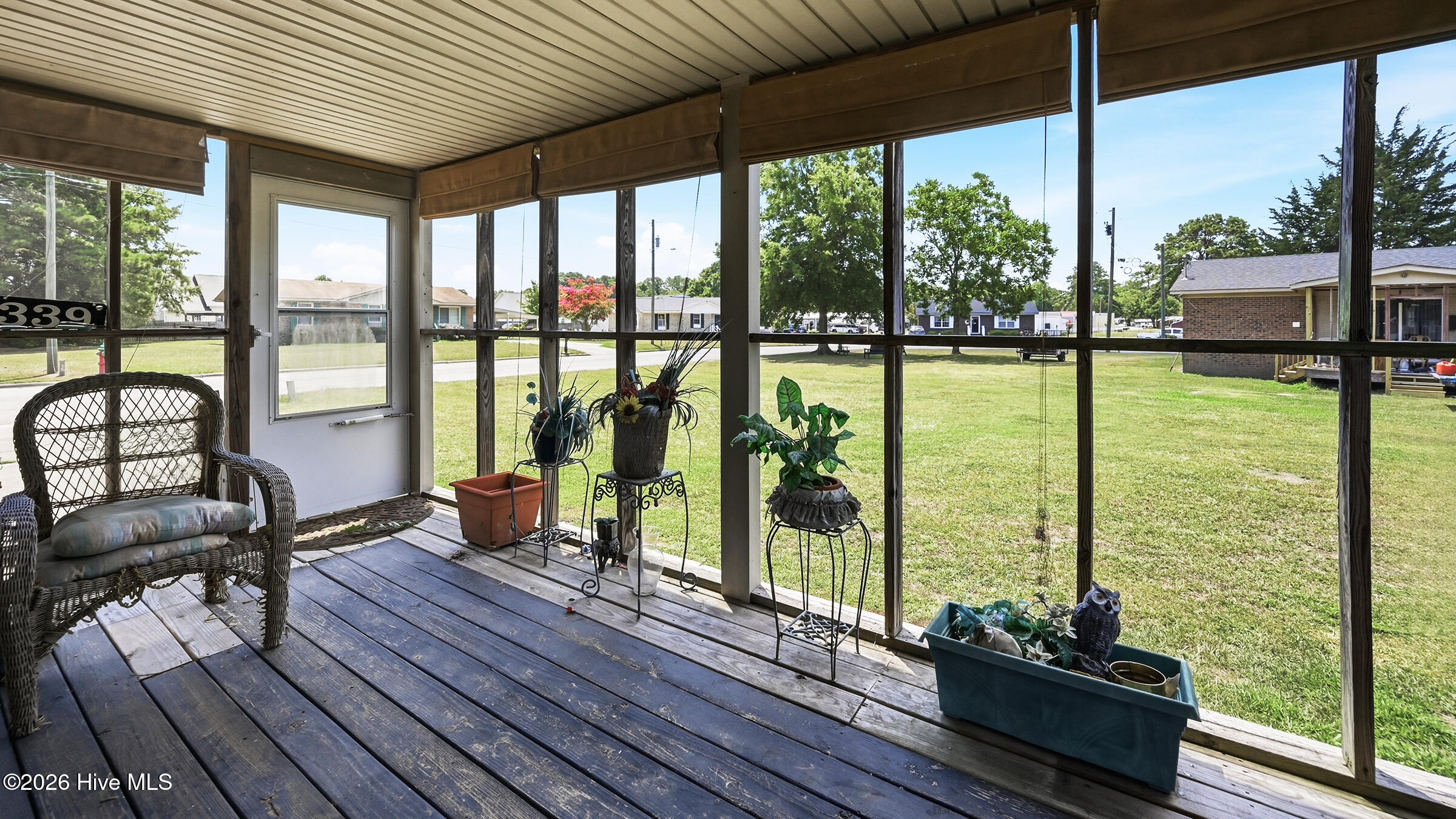 main property photo 15
