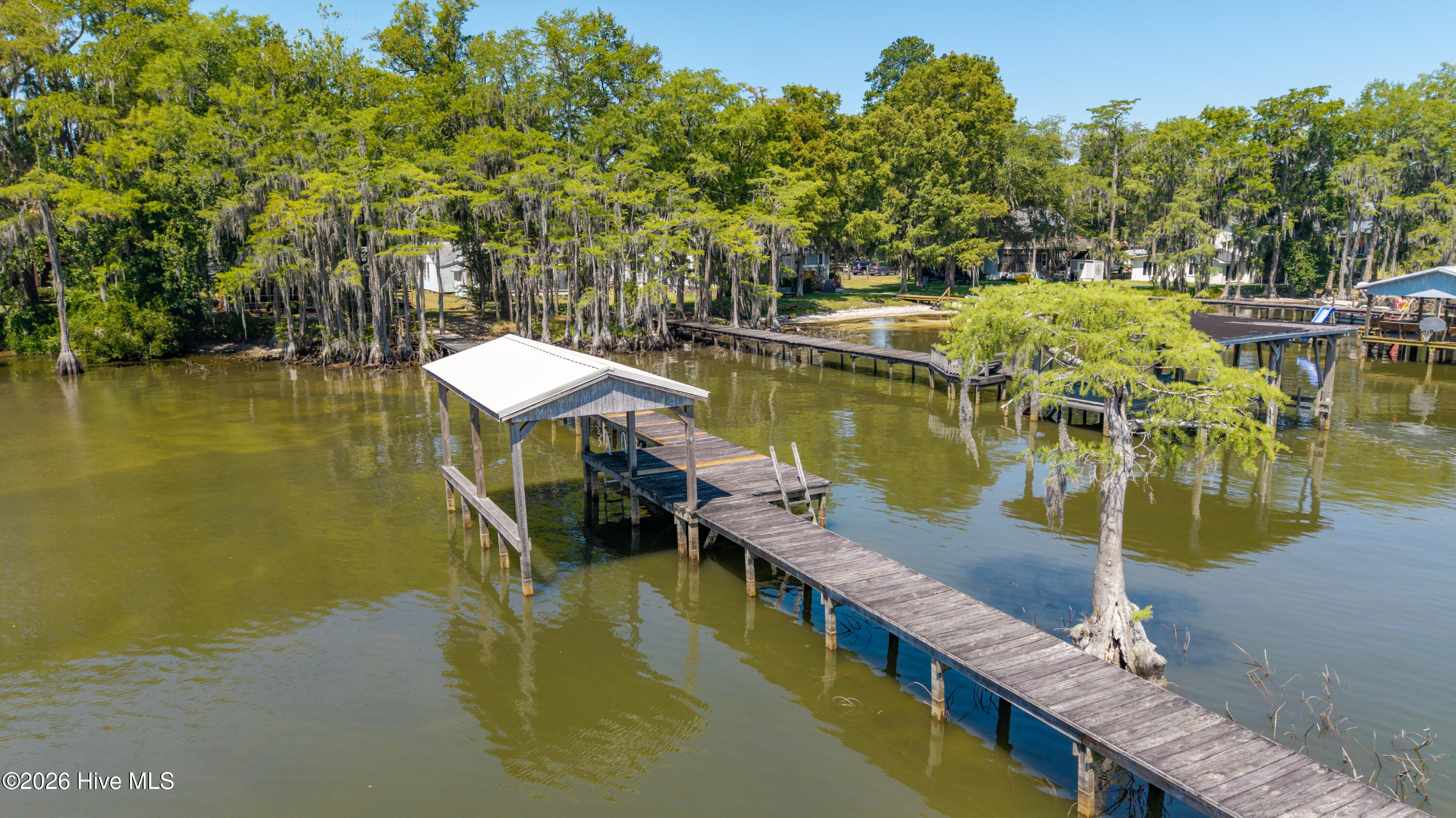 main property photo 66