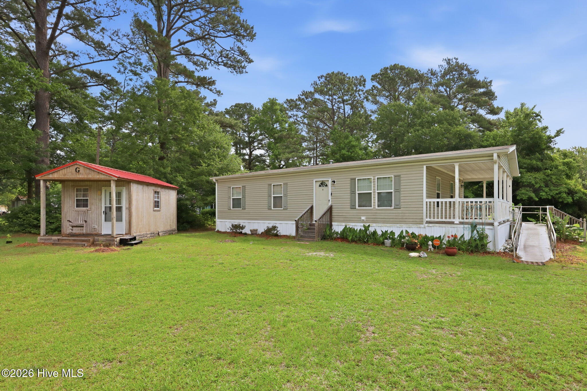 main property photo 38