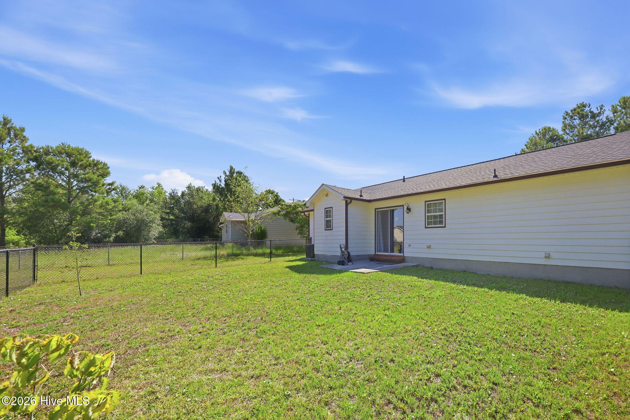 main property photo 15