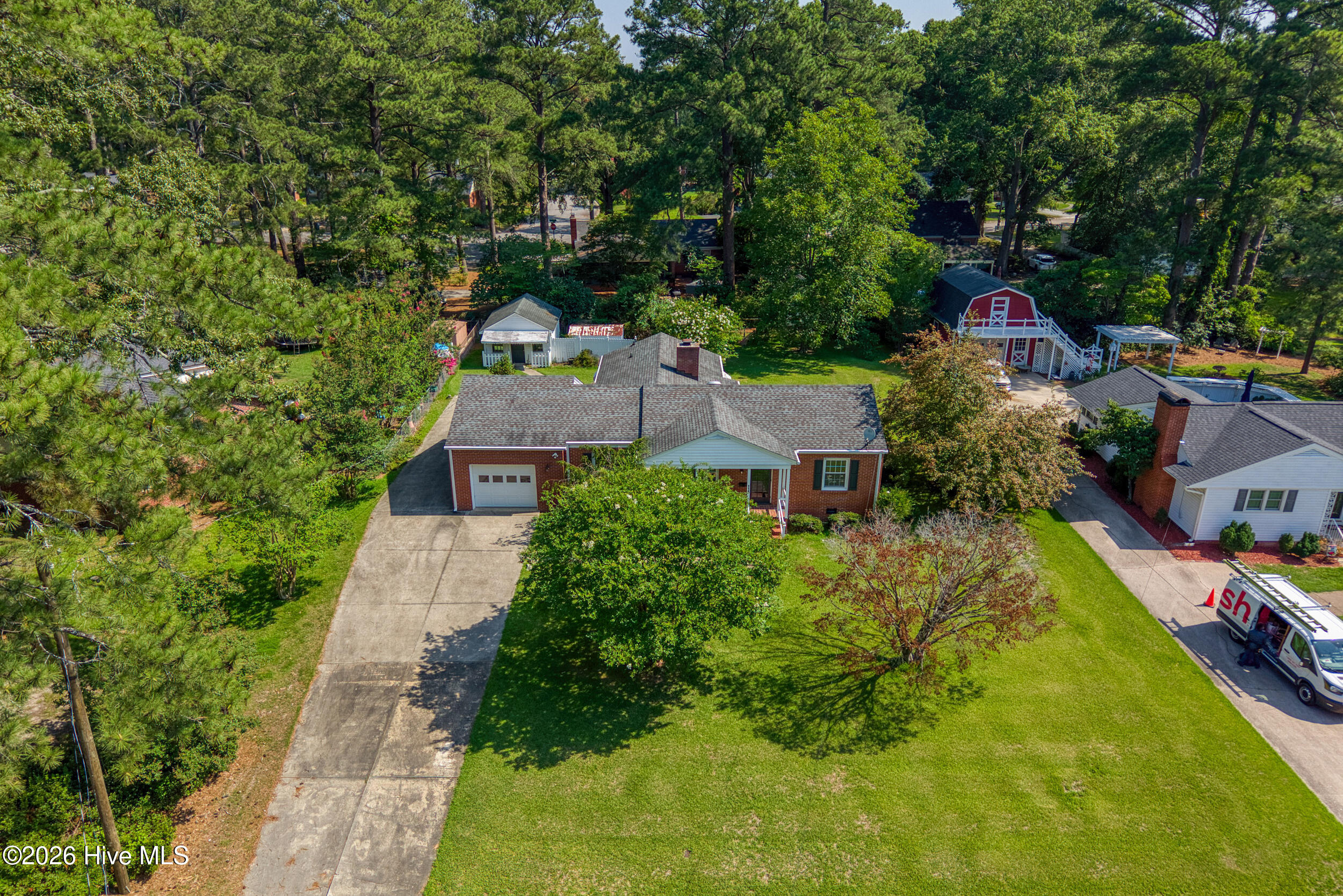 main property photo 31