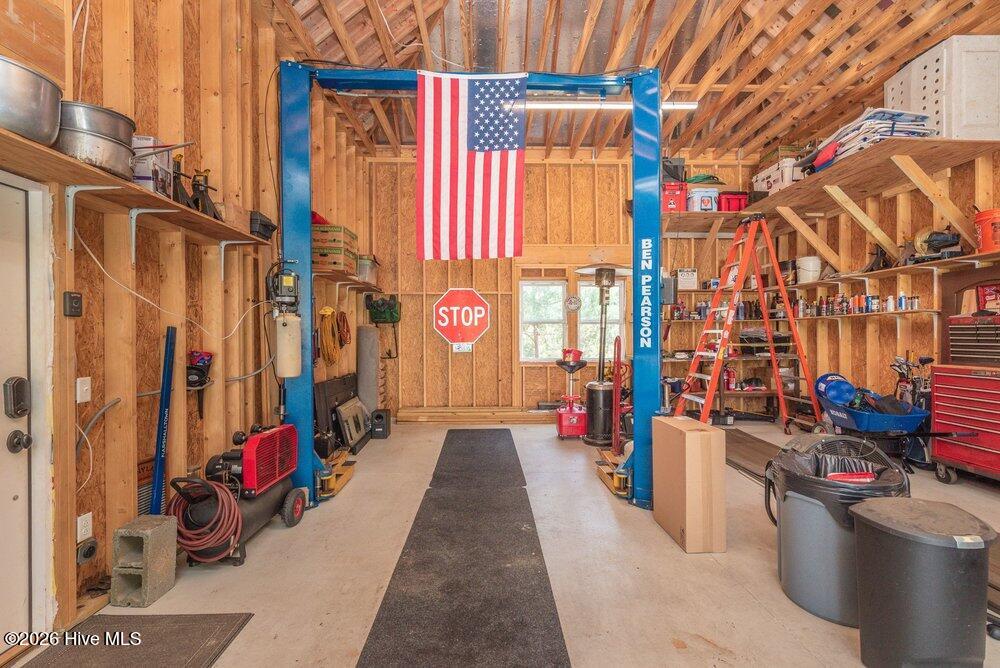 main property photo 67