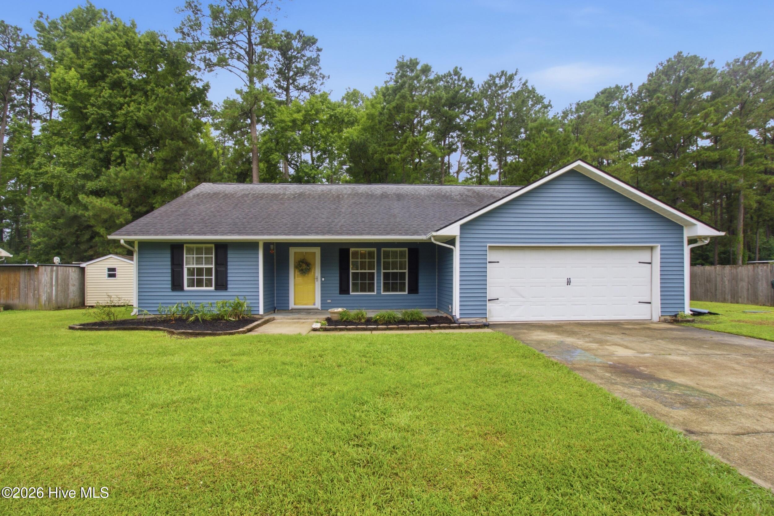 main property photo 28
