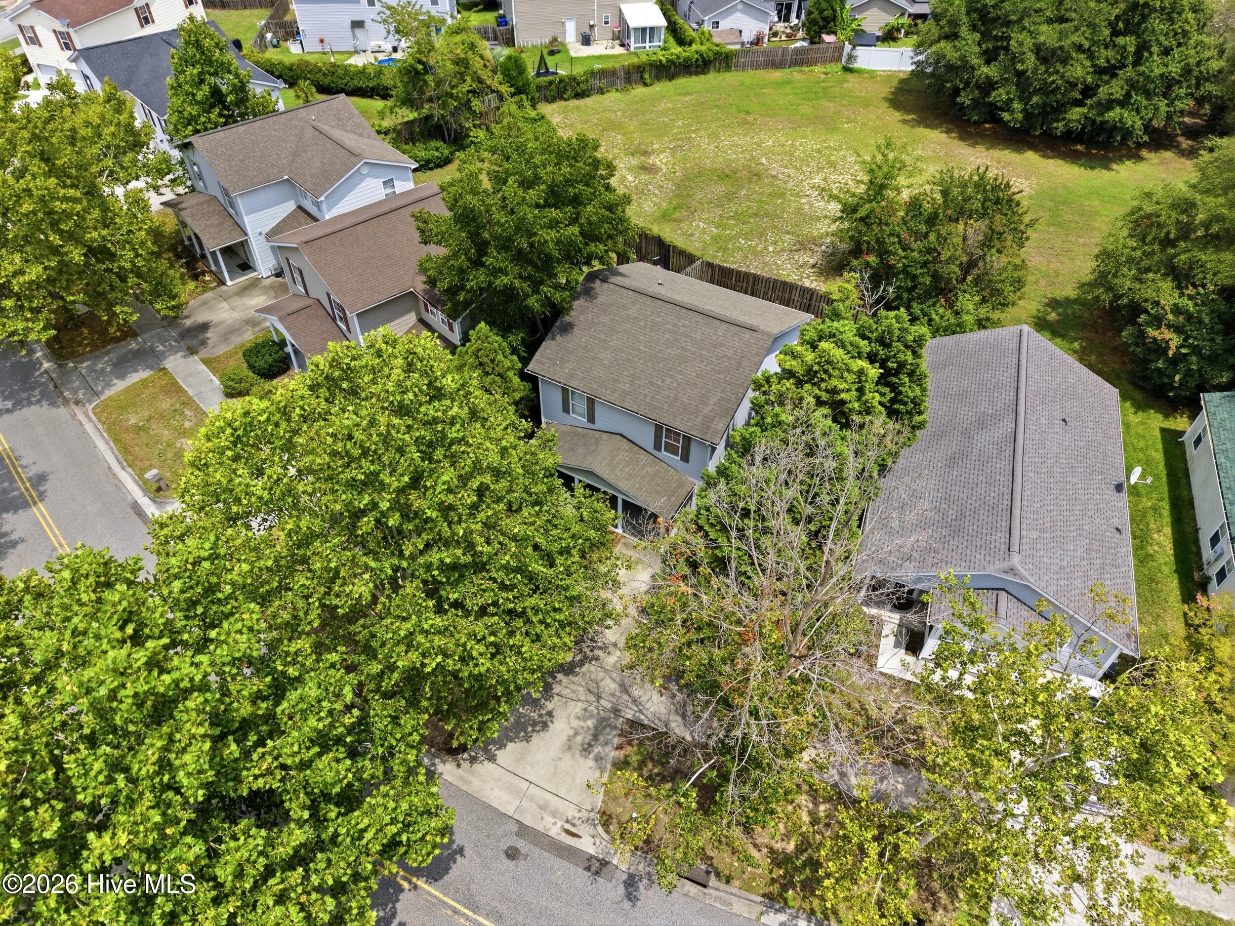 main property photo 29