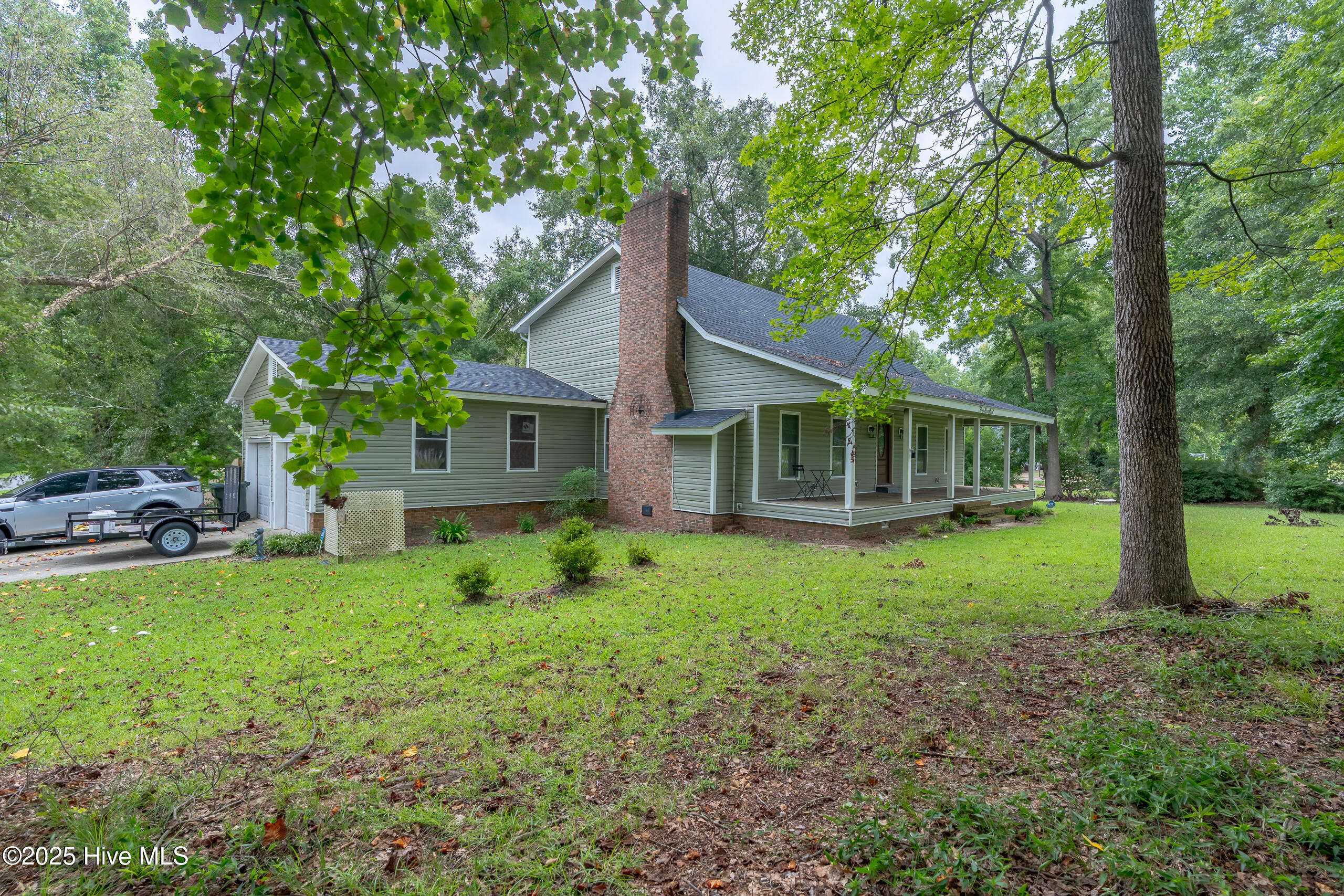 main property photo 2