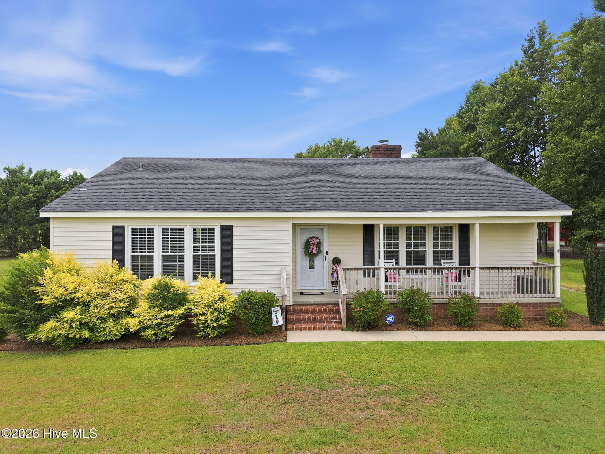 main property photo 29