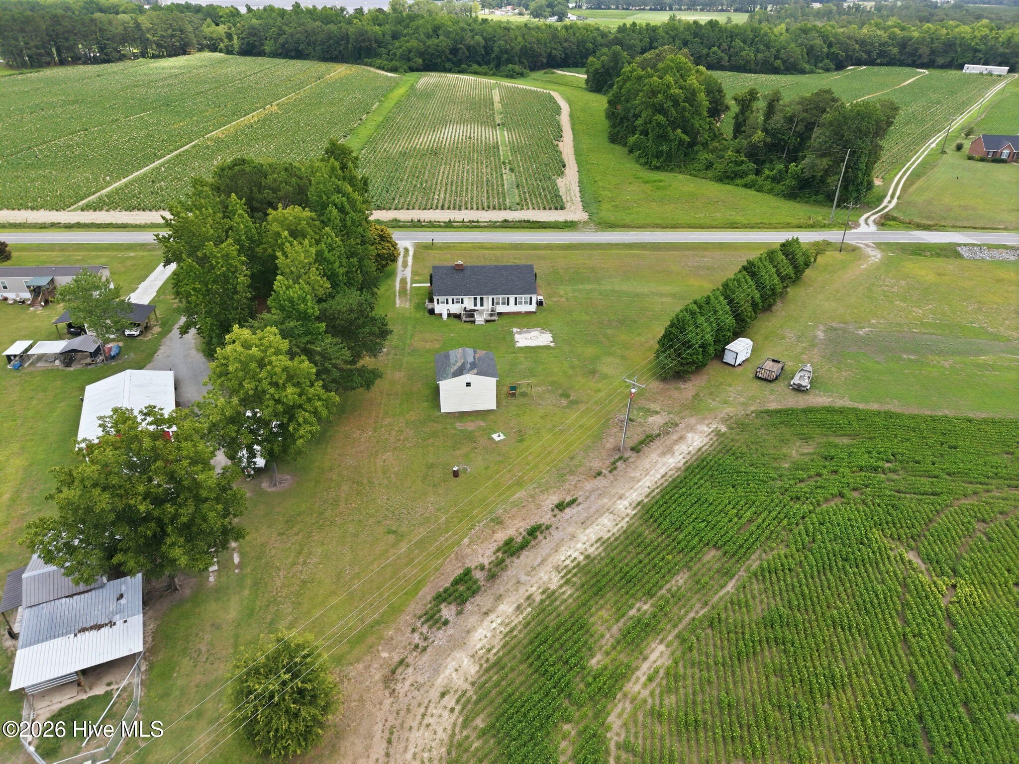 main property photo 37