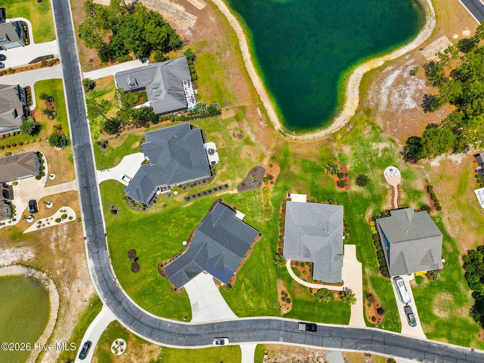 main property photo 45
