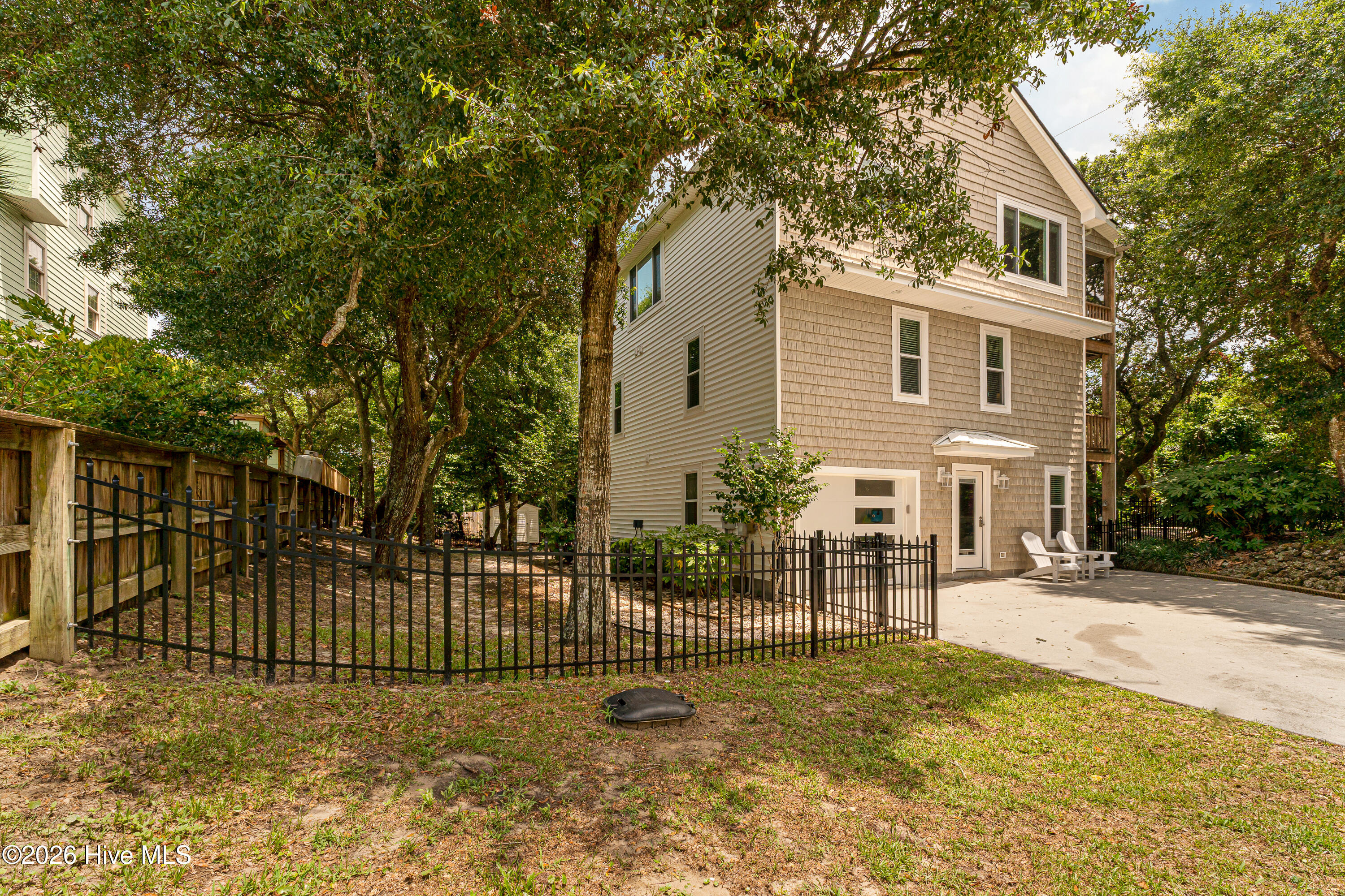main property photo 52