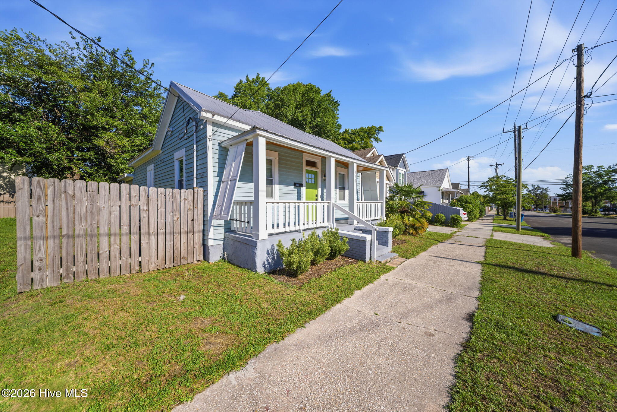 main property photo 3