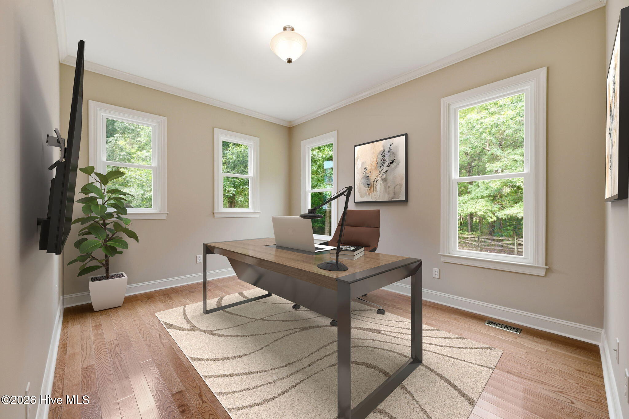 main property photo 20