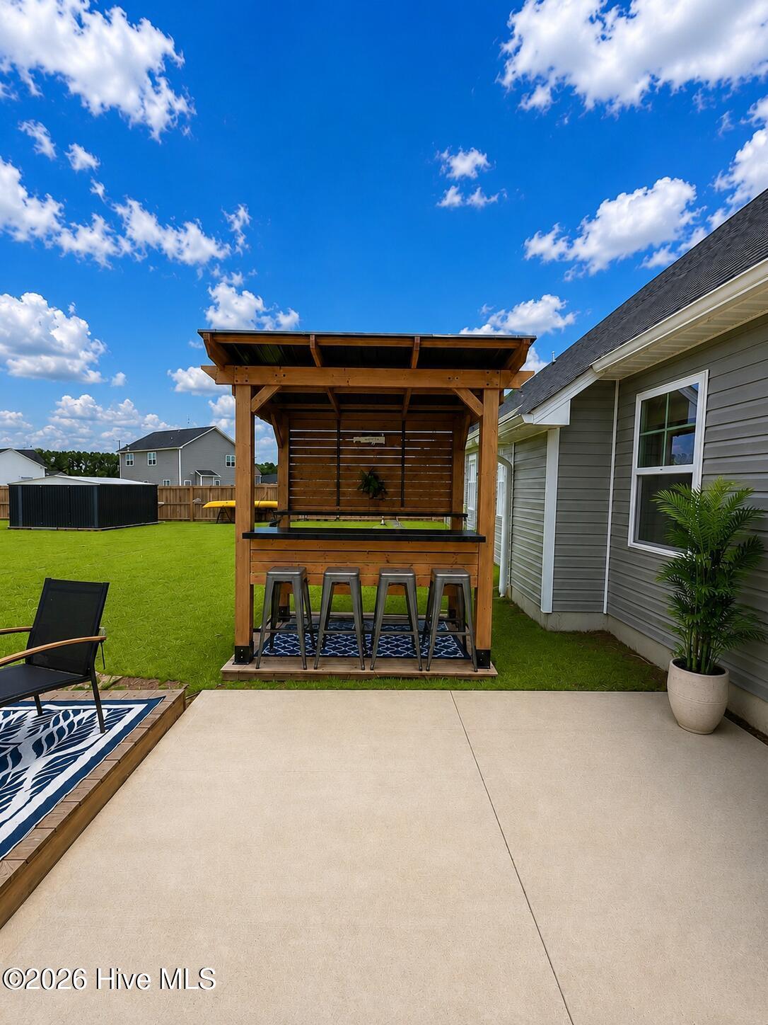 main property photo 5
