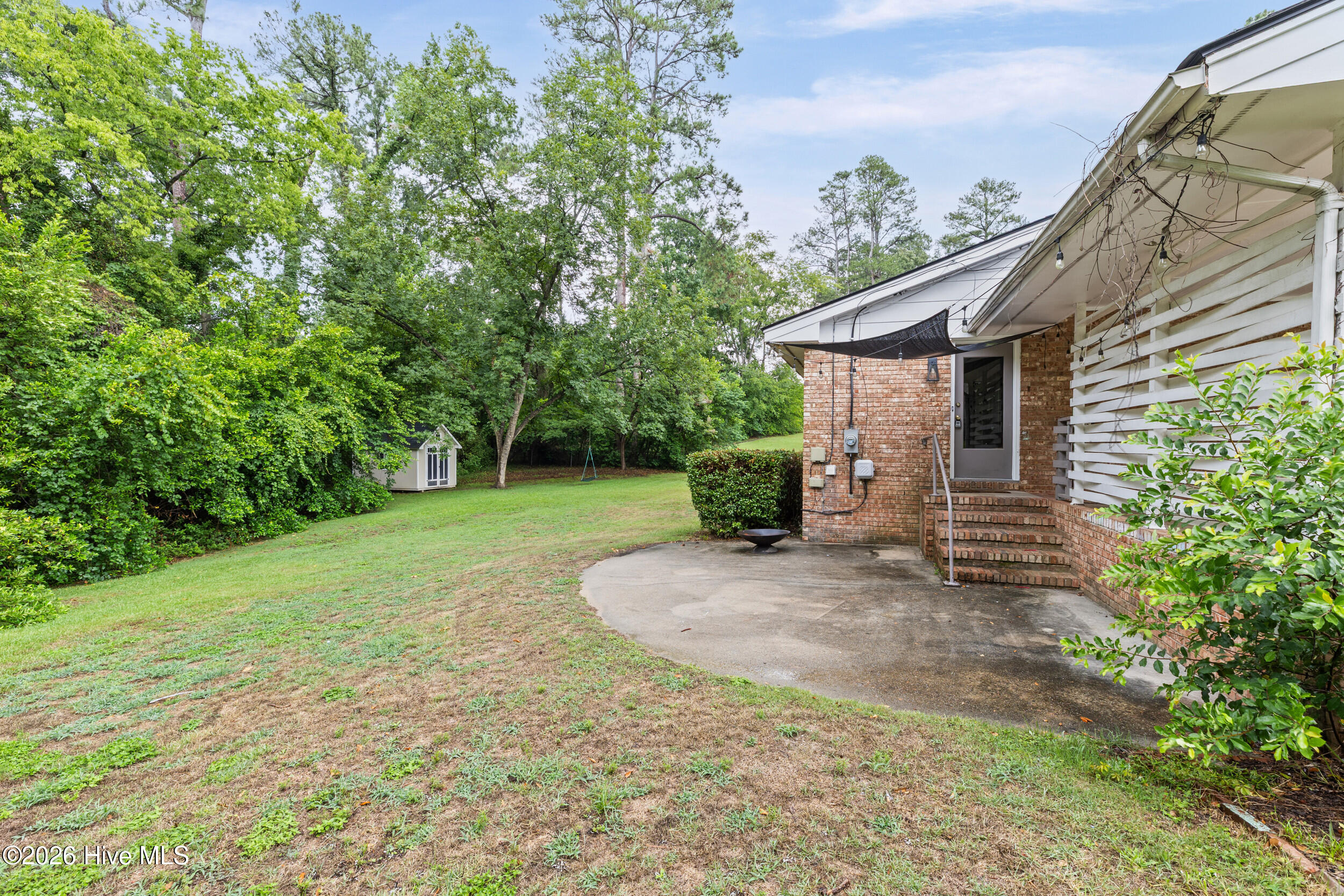 main property photo 38