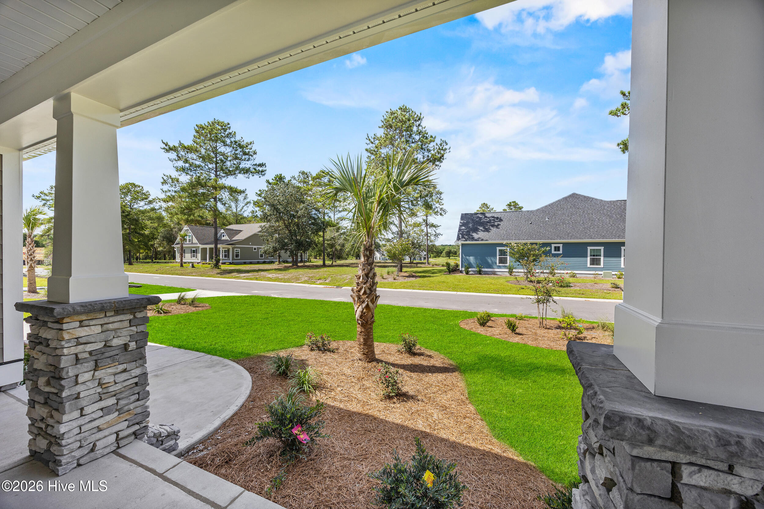 main property photo 18