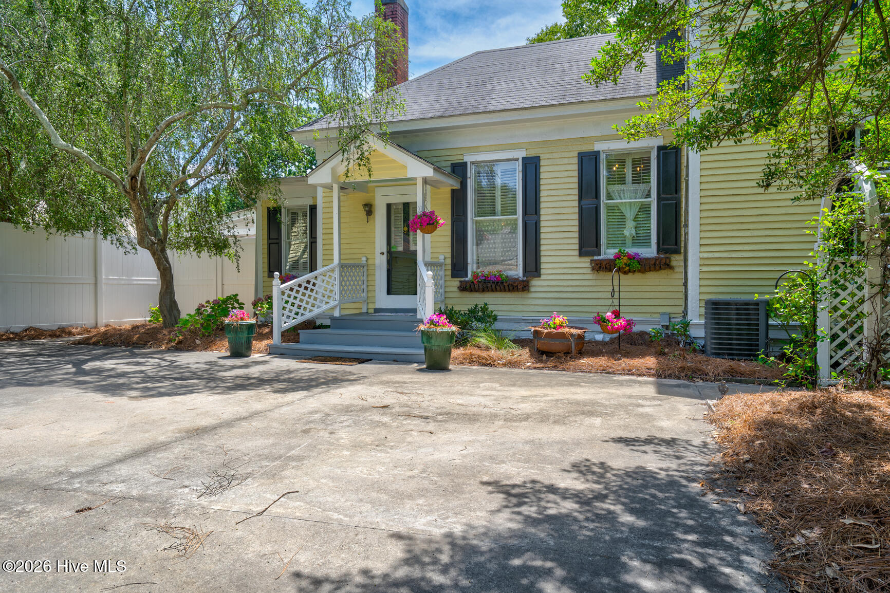 main property photo 56