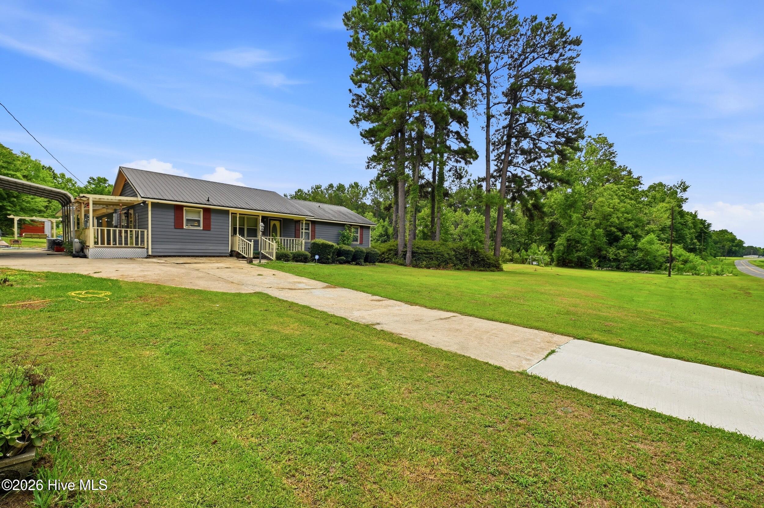 main property photo 35