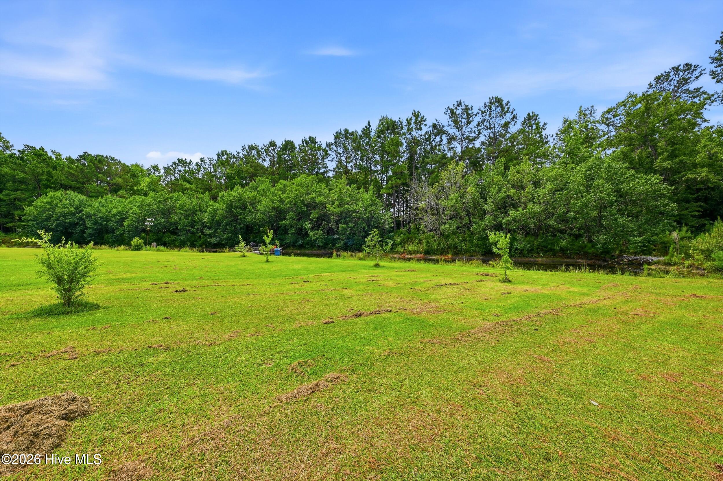 main property photo 40