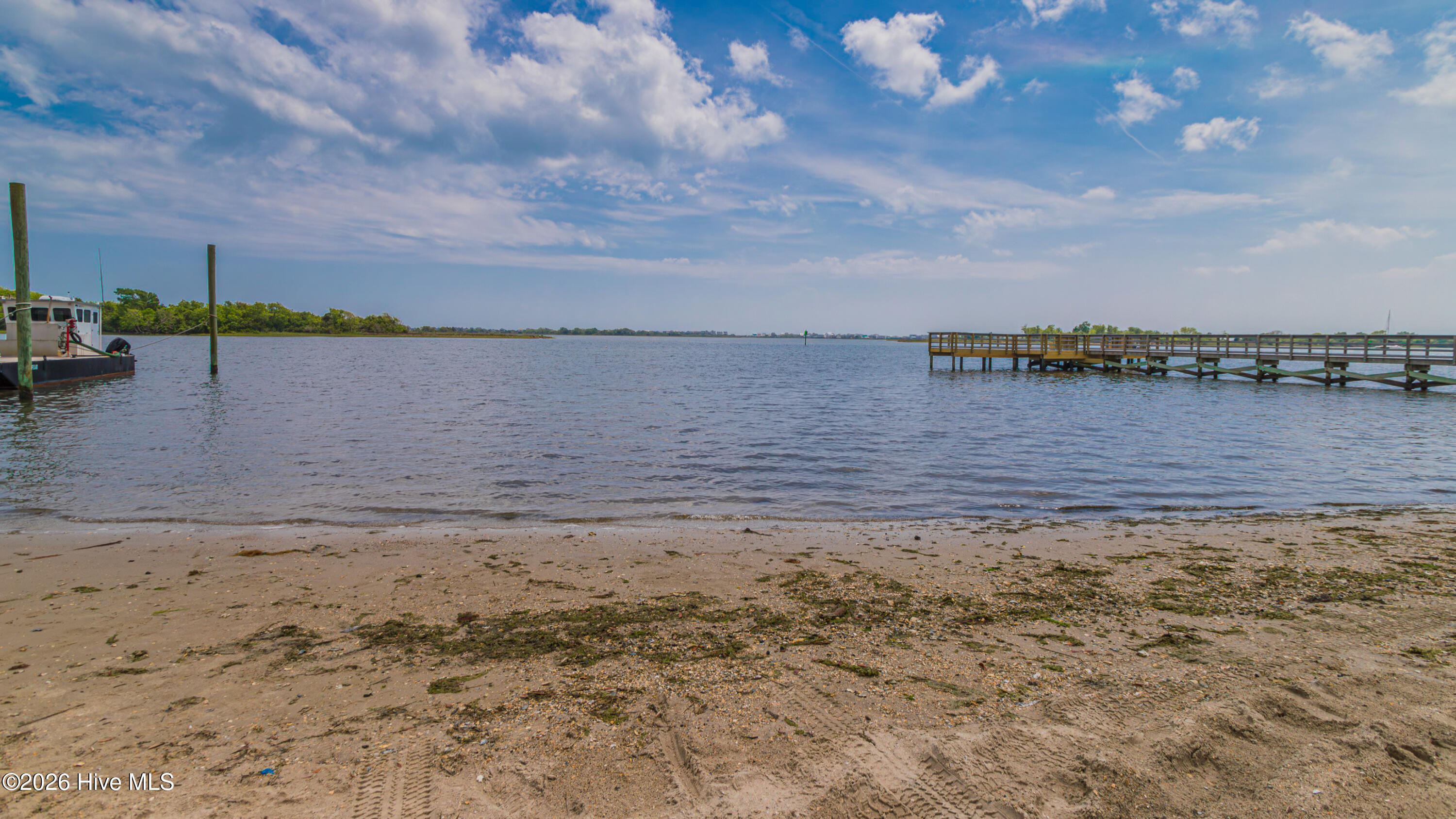 main property photo 46